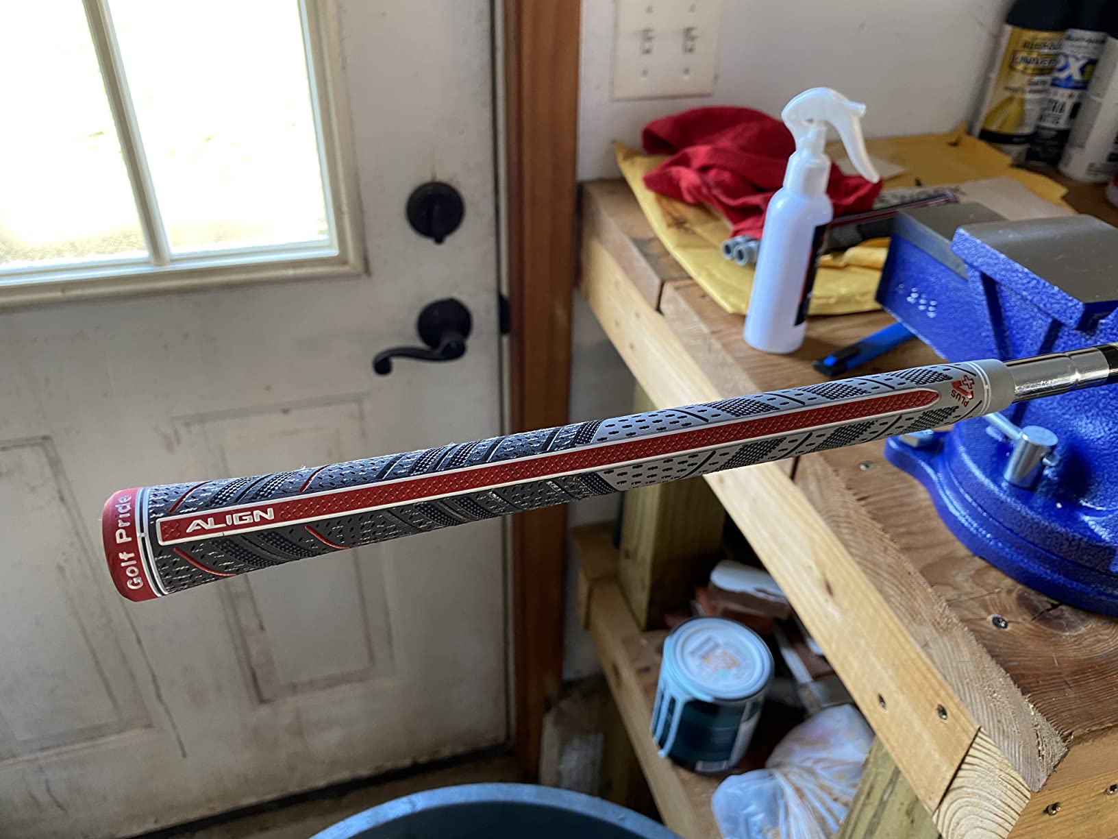 MCC Plus4 Align Golf Club Grip - All-Weather Hybrid Grip with Raised Ridge Technology & Larger Lower Hand customer photo 2
