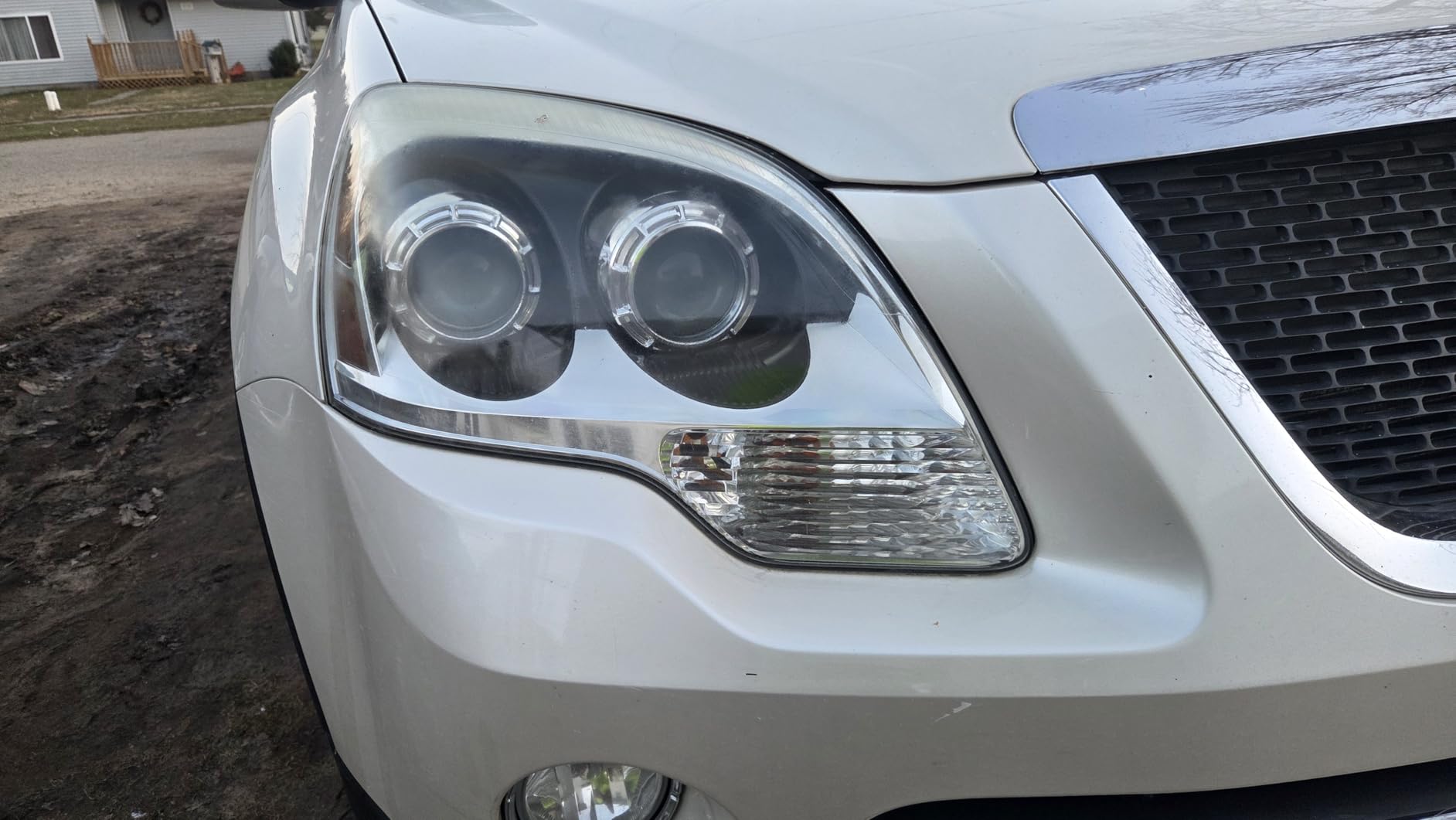 Chemical Guys Headlight Restore and Protect - Cleans, Restores Clarity, and Protects Headlights from Future Fading, Safe for Trucks, SUVs, Motorcycles, RVs & More - 16 oz customer photo 1