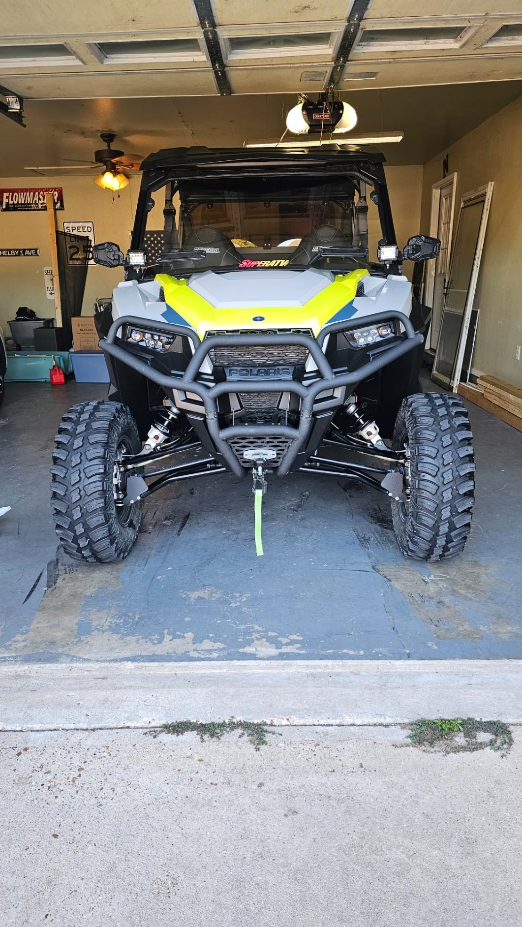 SuperATV Heavy-Duty Front Bumper for 2016-2023 Polaris General 1000/2017-2023 General 1000 4, Wrinkle Black, Made of 1.25