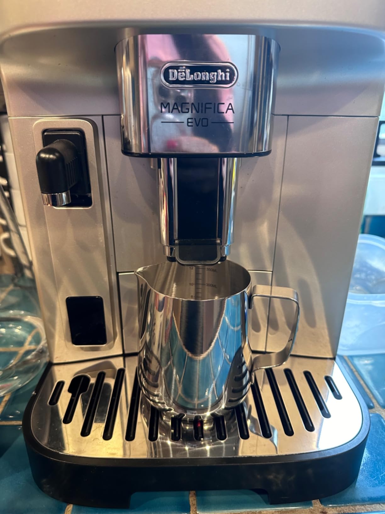 HOFASON Stainless Steel Milk Frothing Pitcher Cappuccino Pitcher Pouring Jug Espresso Cup Creamer Cup for Latte Art, 12 Ounce (350 ML) customer photo 1