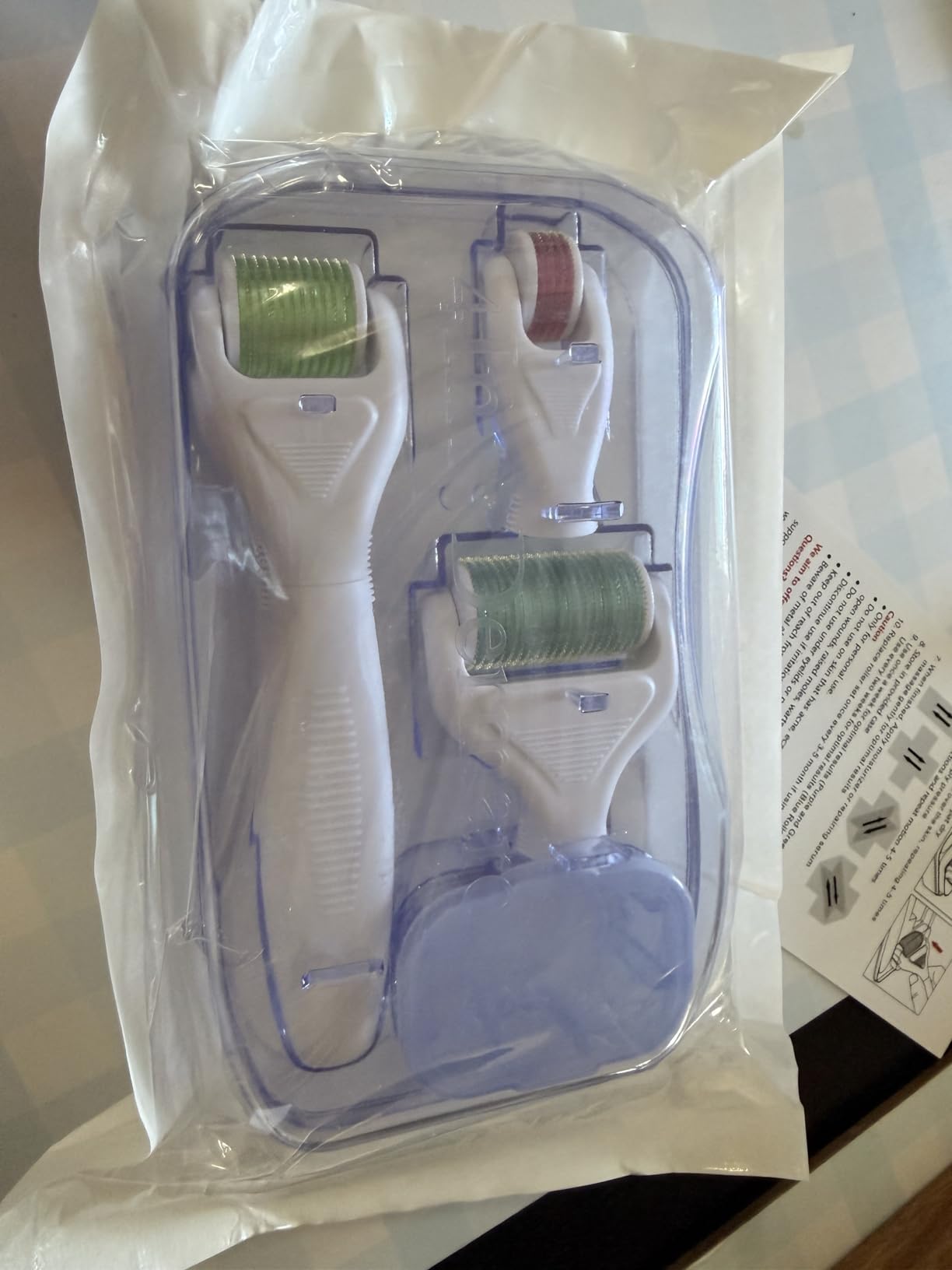 Derma Roller for Face and Body - Angel Kiss 4 in 1 Titanium Microneedling Roller Kit Micro Needle Microneedle Roller, 300 and 720 Needles 0.25mm,1200 Needle 0.3mm, Microdermabrasion Roller Men Women customer photo 1