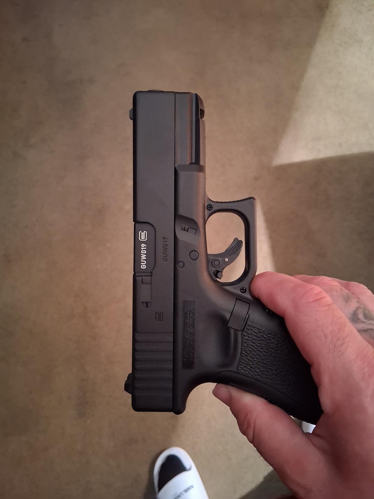 Umarex Glock 19 Gen3 .177 Caliber BB Gun Air Pistol customer photo 2