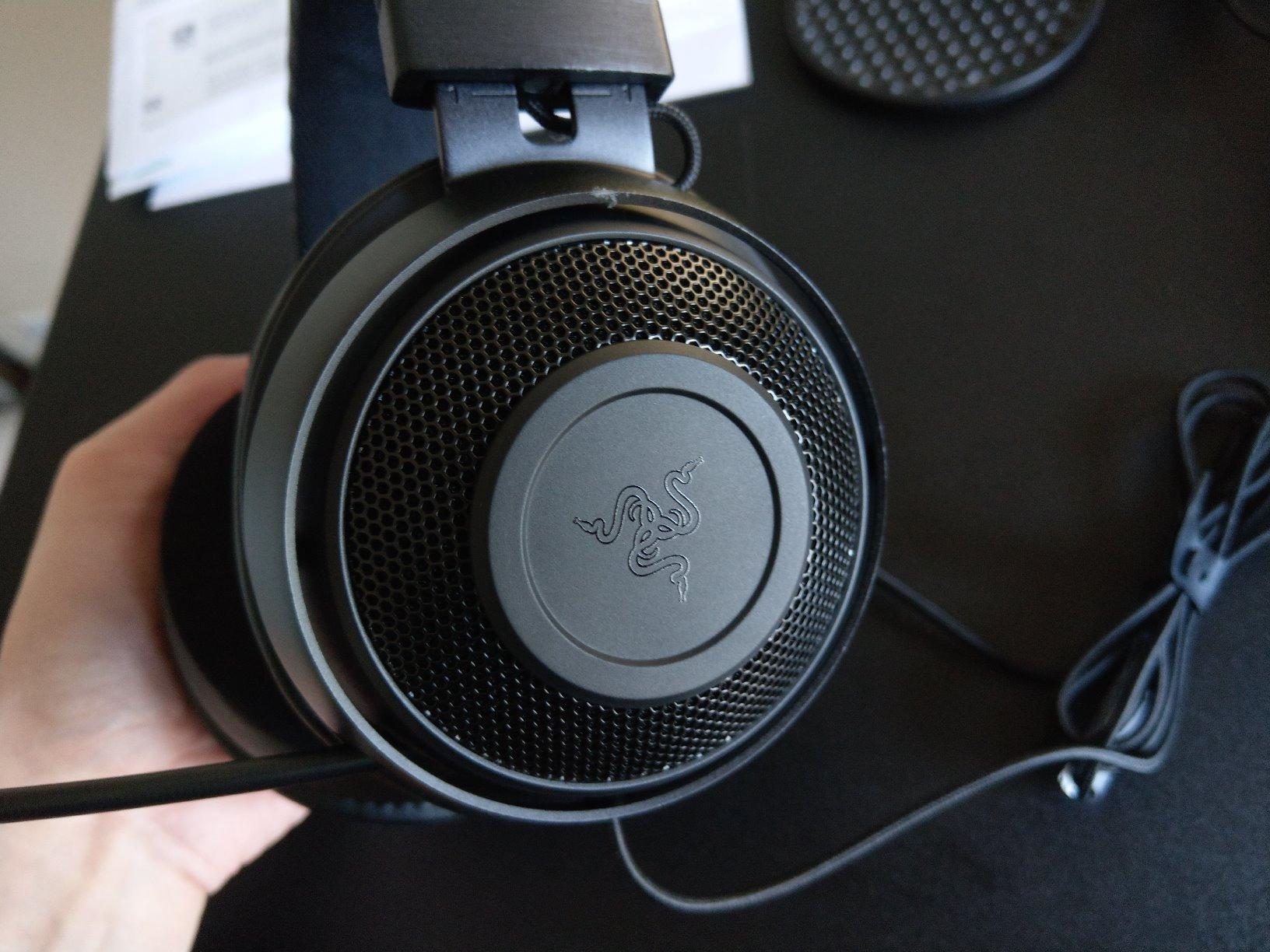 Razer Kraken Tournament Edition THX 7.1 Surround Sound Gaming Headset: Retractable Noise Cancelling Mic - USB DAC - for PC, PS4, PS5 Nintendo Switch, Xbox One, Xbox Series X, & S, Mobile - Green customer photo 2