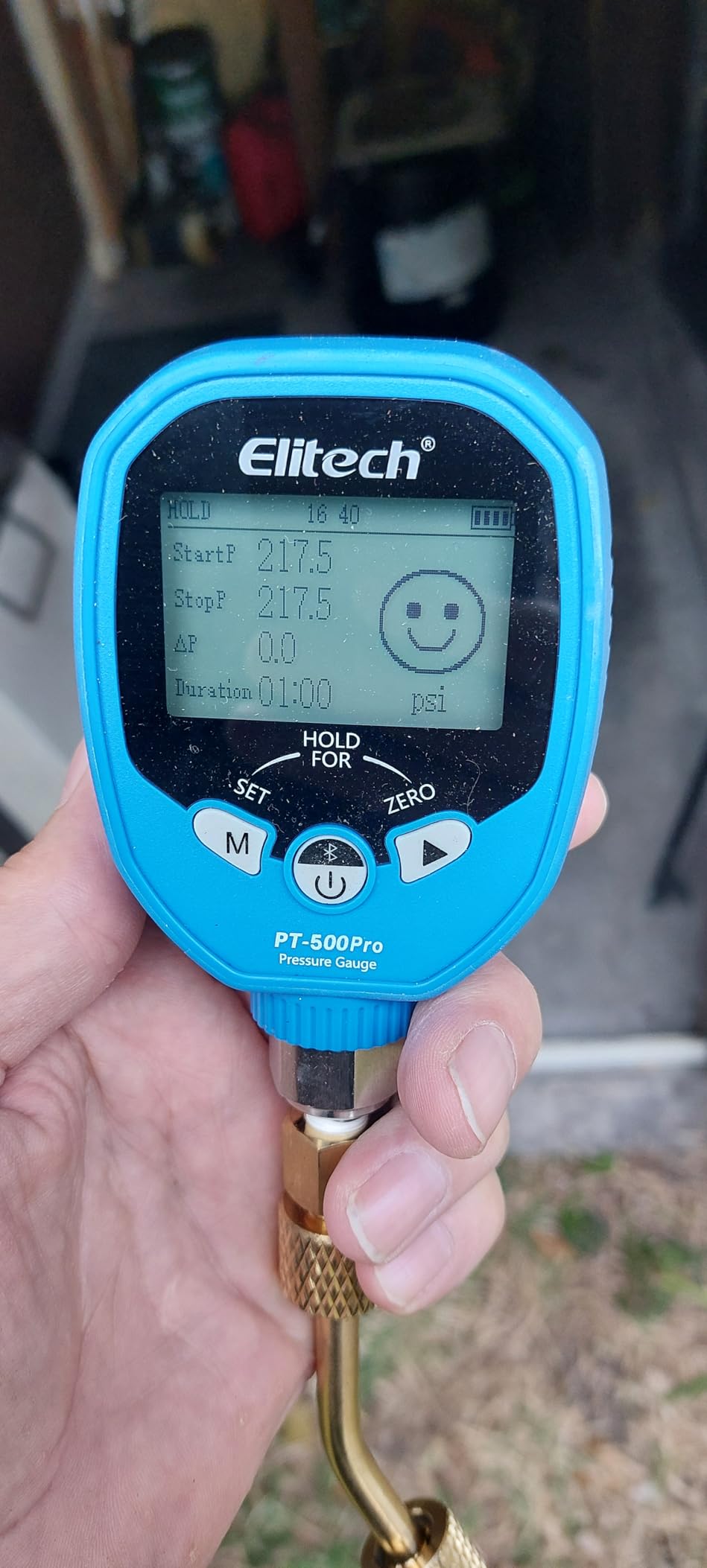 Elitech PT-500/800Pro Wireless Digital Manifold Gauge Set, 2-Valve HVAC Pressure Gauges with 2 Temp Clips for Auto Superheat & Subcooling, Data Logging, R454B R410A Ready, 1/8 NPT w/Case customer photo 2