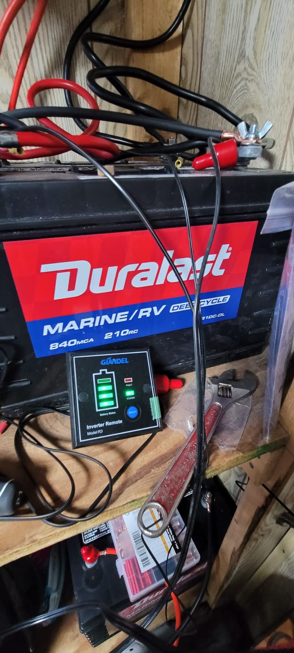 GIANDEL 2000Watt Power Inverter 12V DC to 110V 120V AC ETL Listed UL458 STD 2000W Inverter with 15 FT Wired Remote LED Display Dual Outlets for RVs Off Grid Solar Setup Truck Boat Marine customer photo 2