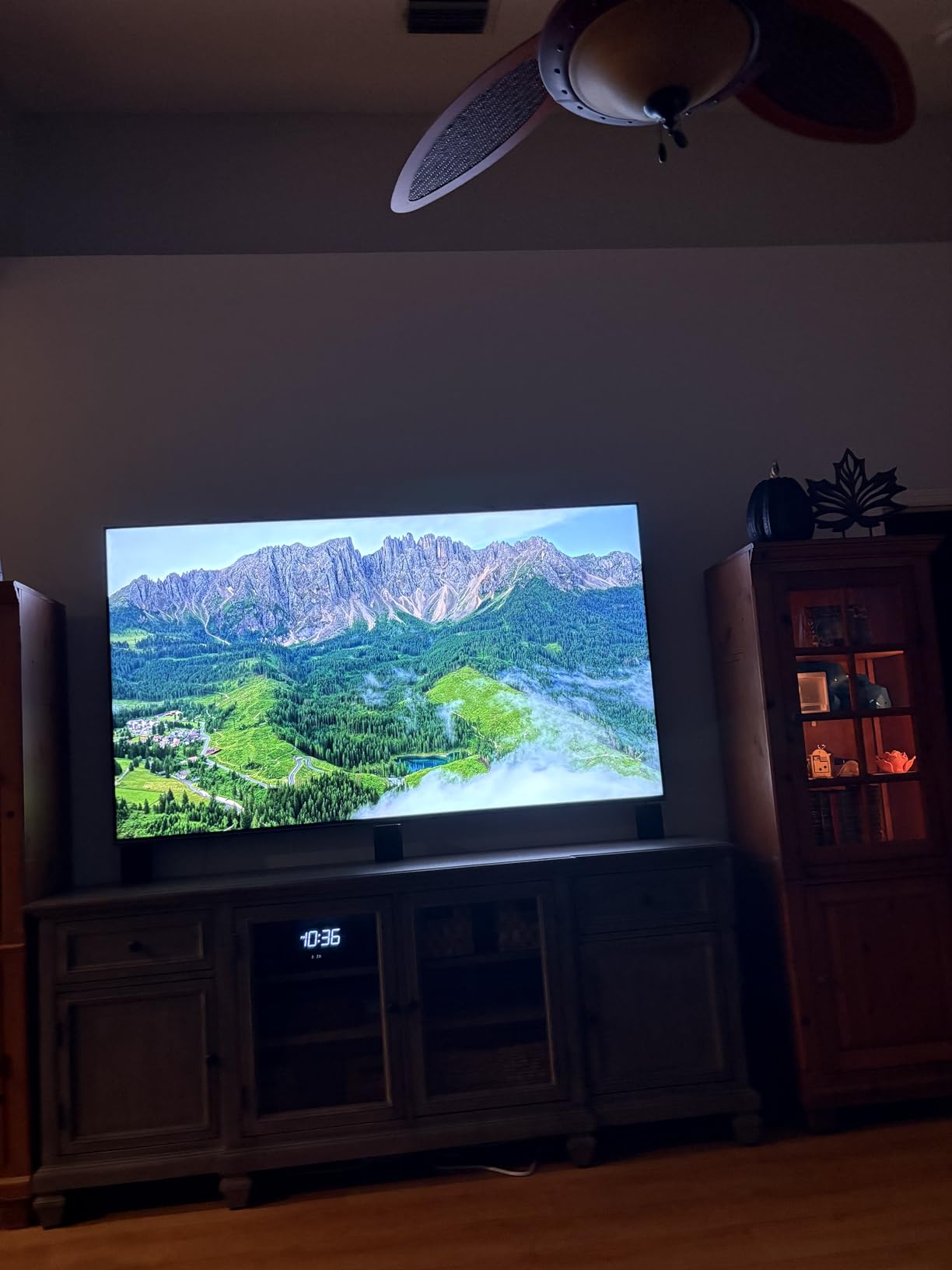 USX MOUNT Fixed TV Wall Mount with Low Profile for Most 26-55 Inch LED, LCD and Flat Screen TVs, TV Mount Bracket with VESA Up to 400x400mm and Weight Capacity 99lbs, and Space Saving TV Bracket customer photo 2
