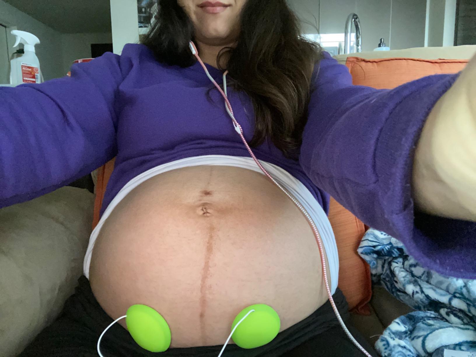 Pixie Tunes Premium Award-Winning Baby Bump Headphones; #1 Pregnancy Speakers to Play Music, Sound and Talk to Your Baby, White customer photo 2