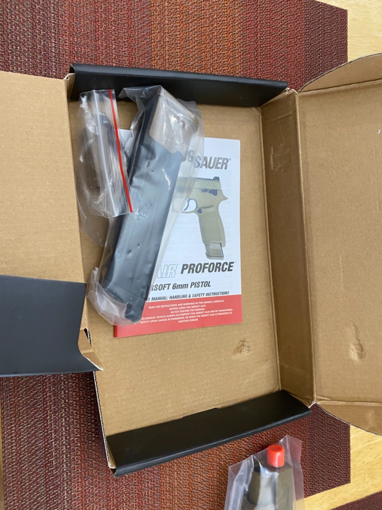 Sig Sauer Proforce 6mm BB Caliber Metal Slide Construction with Full Blow-Back Action 21rd M17 Airsoft Pistol, Coyote Tan customer photo 1