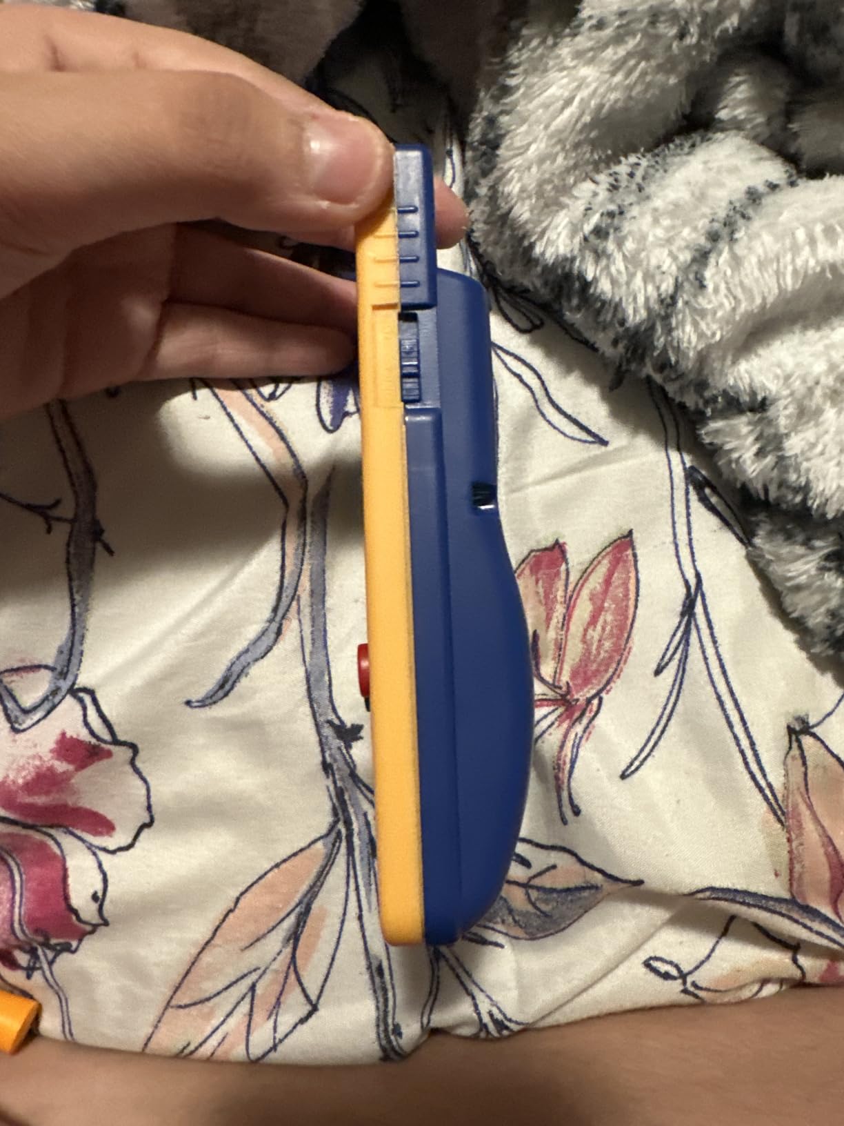 Gametown Replacement Full Housing Shell Case Cover Pack with Screwdriver Buttons for Game Boy Color GBC (Yellow&Blue) customer photo 1