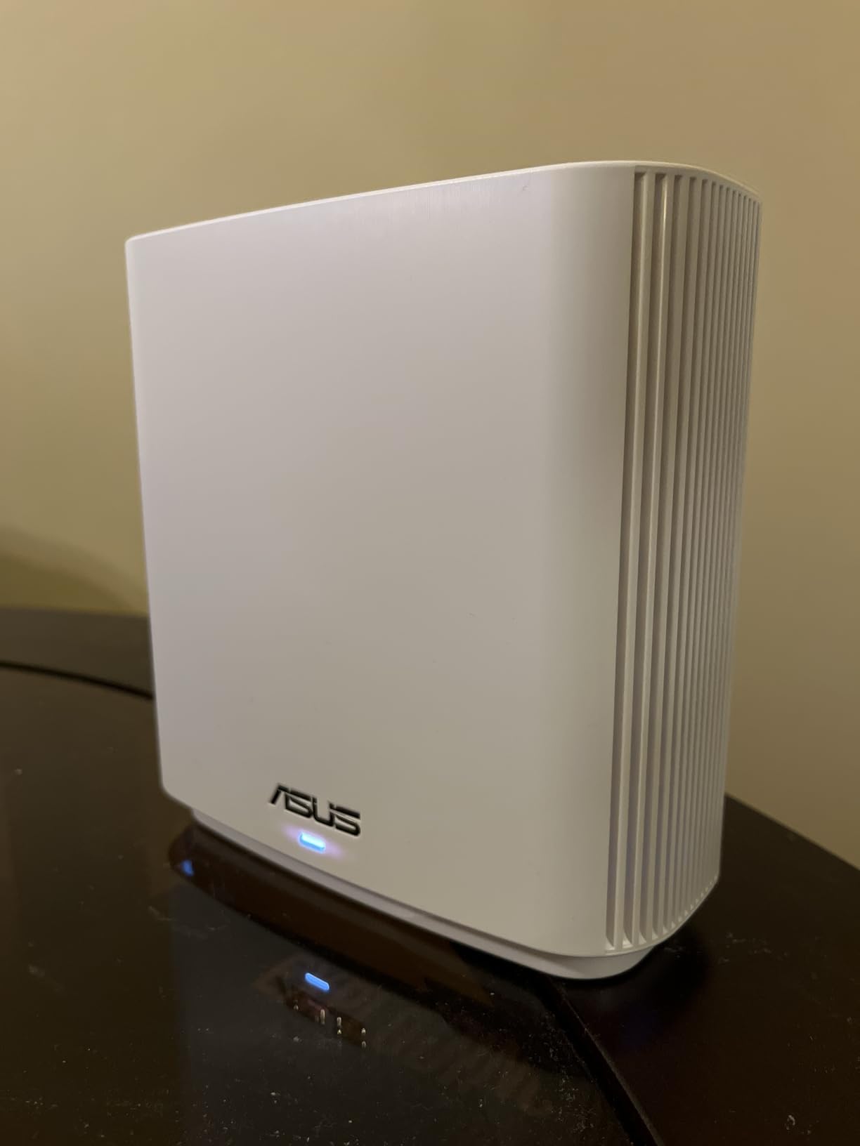 ASUS ZenWiFi AX6600 Tri-Band Mesh WiFi 6 System (XT8 2PK) - Whole Home Coverage up to 5500 sq.ft & 6+ Rooms, AiMesh, Included Lifetime Internet Security, Parental Control customer photo 2