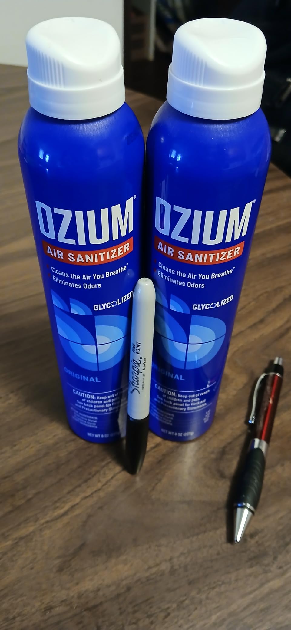 Ozium 8 Oz. Air Sanitizer & Odor Eliminator for Homes, Cars, Offices and More, Original Scent, Pack of 2 customer photo 1
