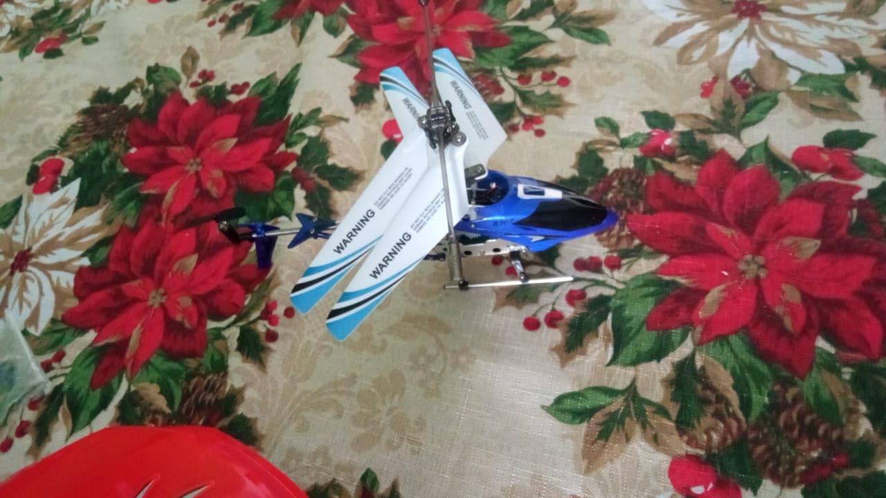 Cheerwing S107/S107G Phantom 3CH 3.5 Channel Mini RC Helicopter with Gyro Crimson customer photo 2