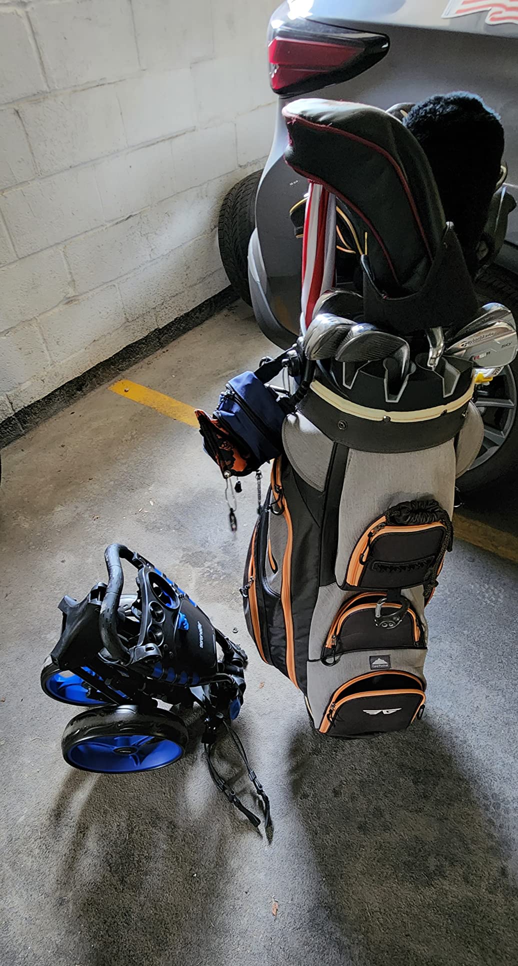 SereneLife Golf Push Pull Cart - Lightweight, Foldable, Bag Holder with Adjustable Handle, Caddy Accessories, Compact Folding Golf Trolley for Travel customer photo 2