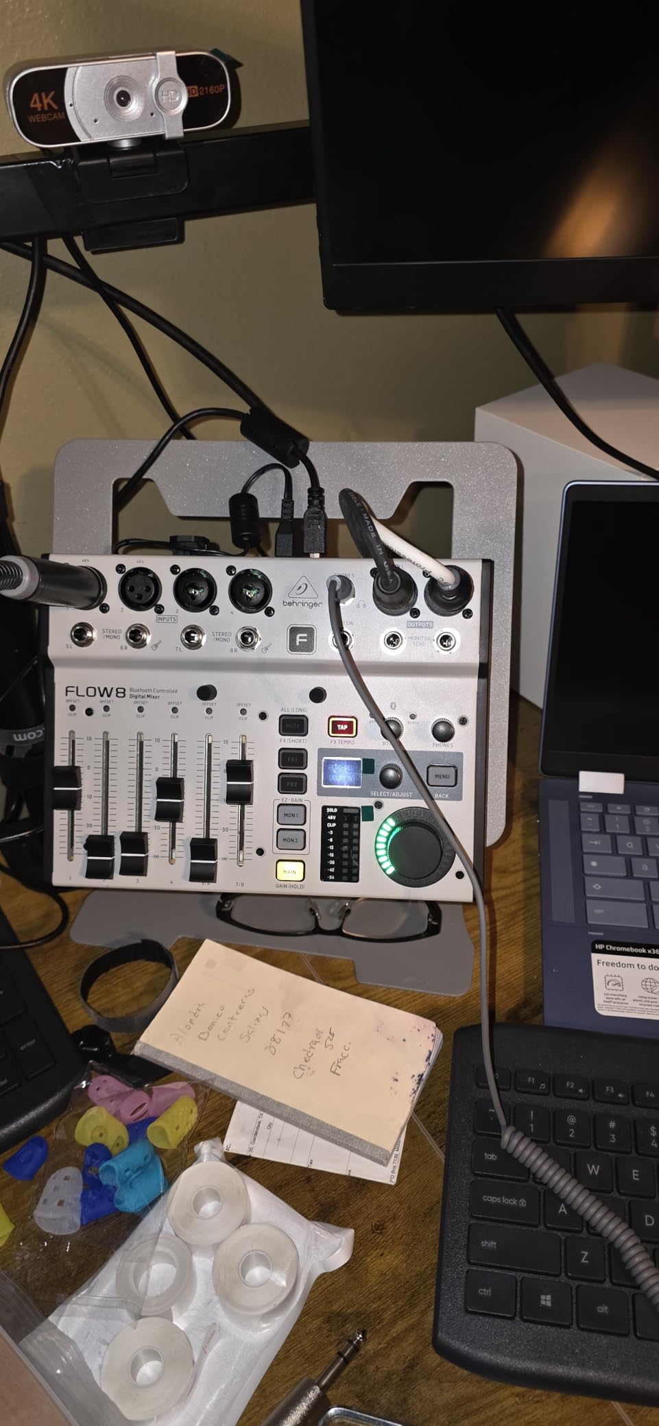 Behringer FLOW 8 8-Input Digital Mixer with Bluetooth Audio and App Control customer photo 2