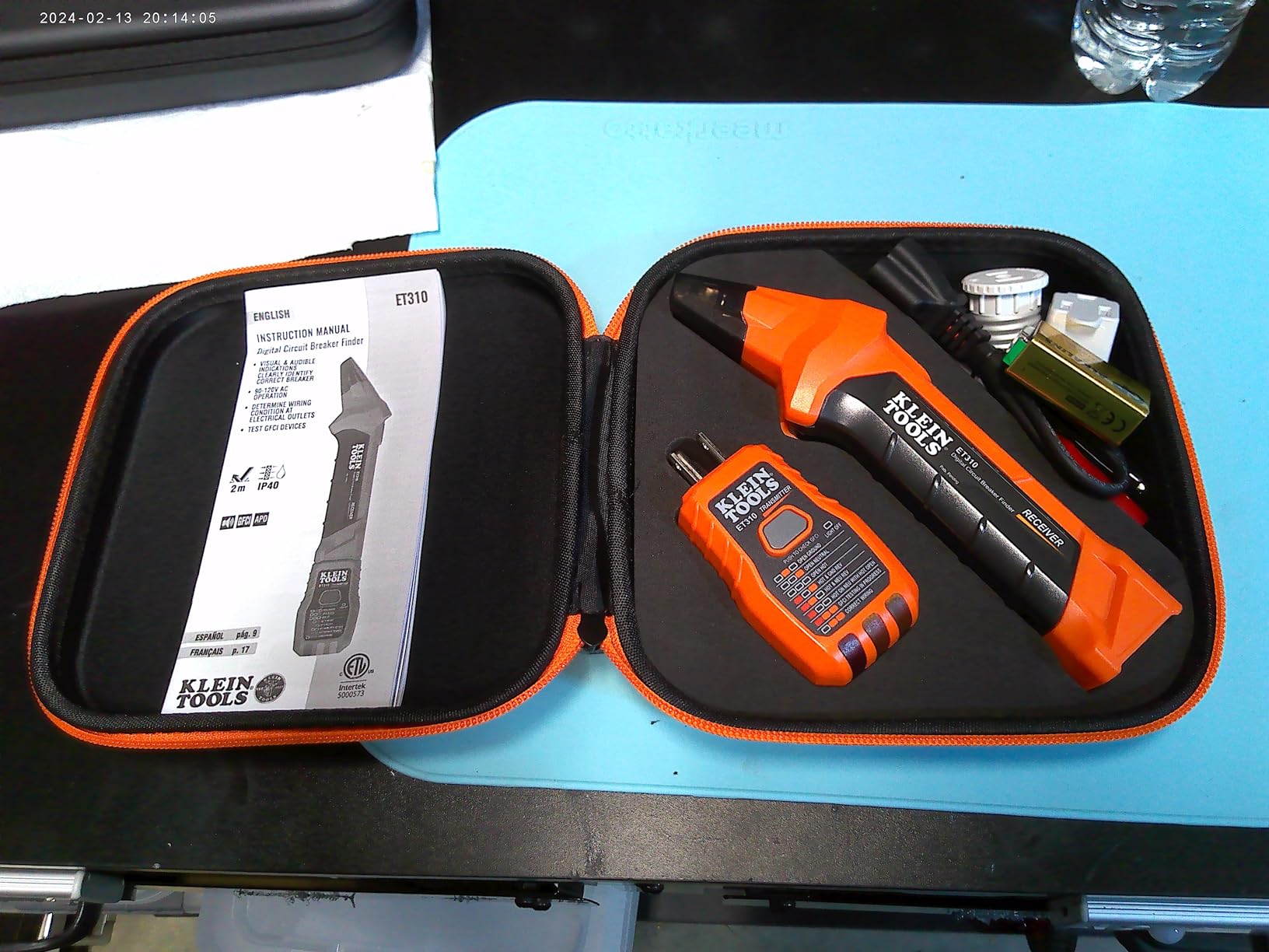 Klein Tools 80016 Circuit Breaker Finder Tool Kit with Accessories, GFCI Outlet Tester, 2-Piece Set, Includes Cat. No. ET310 and Cat. No. 69411 customer photo 2