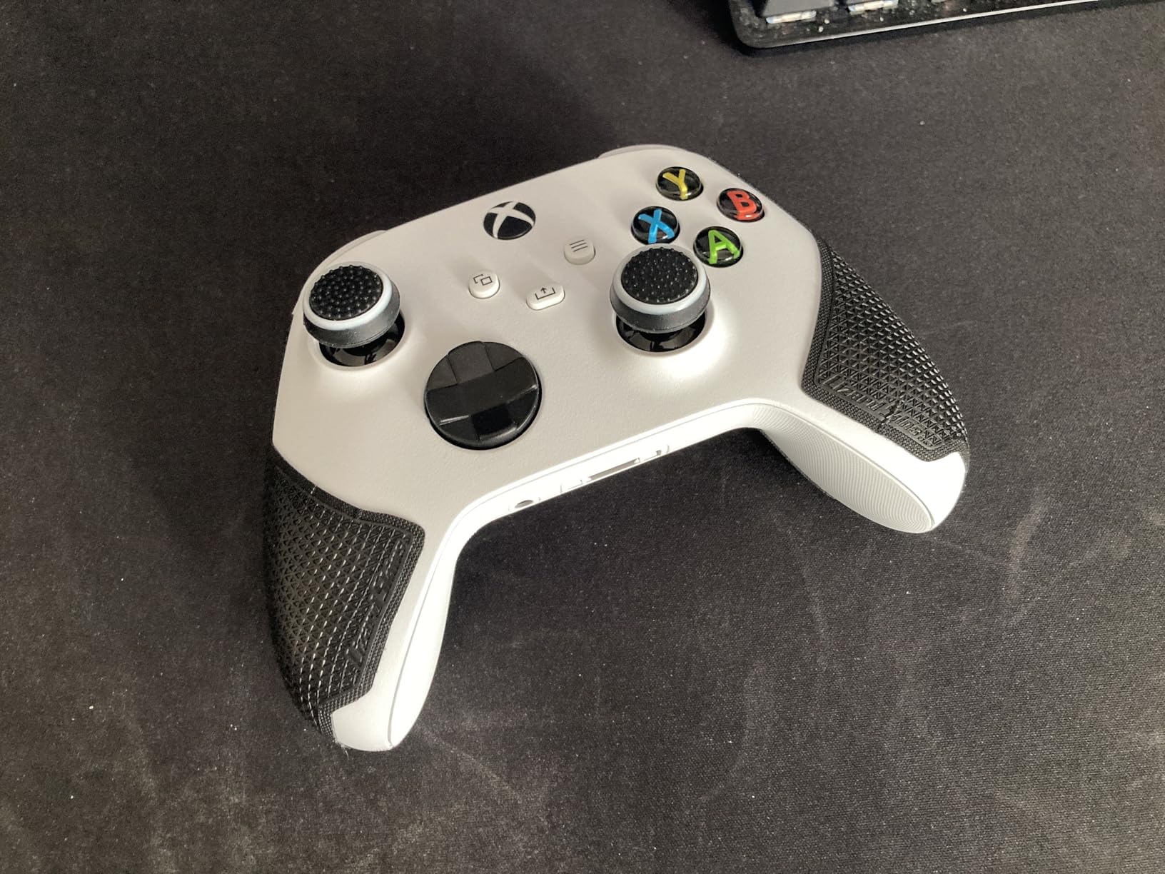 Lizard Skins DSP Grip Xbox SX Controller - Black customer photo 2