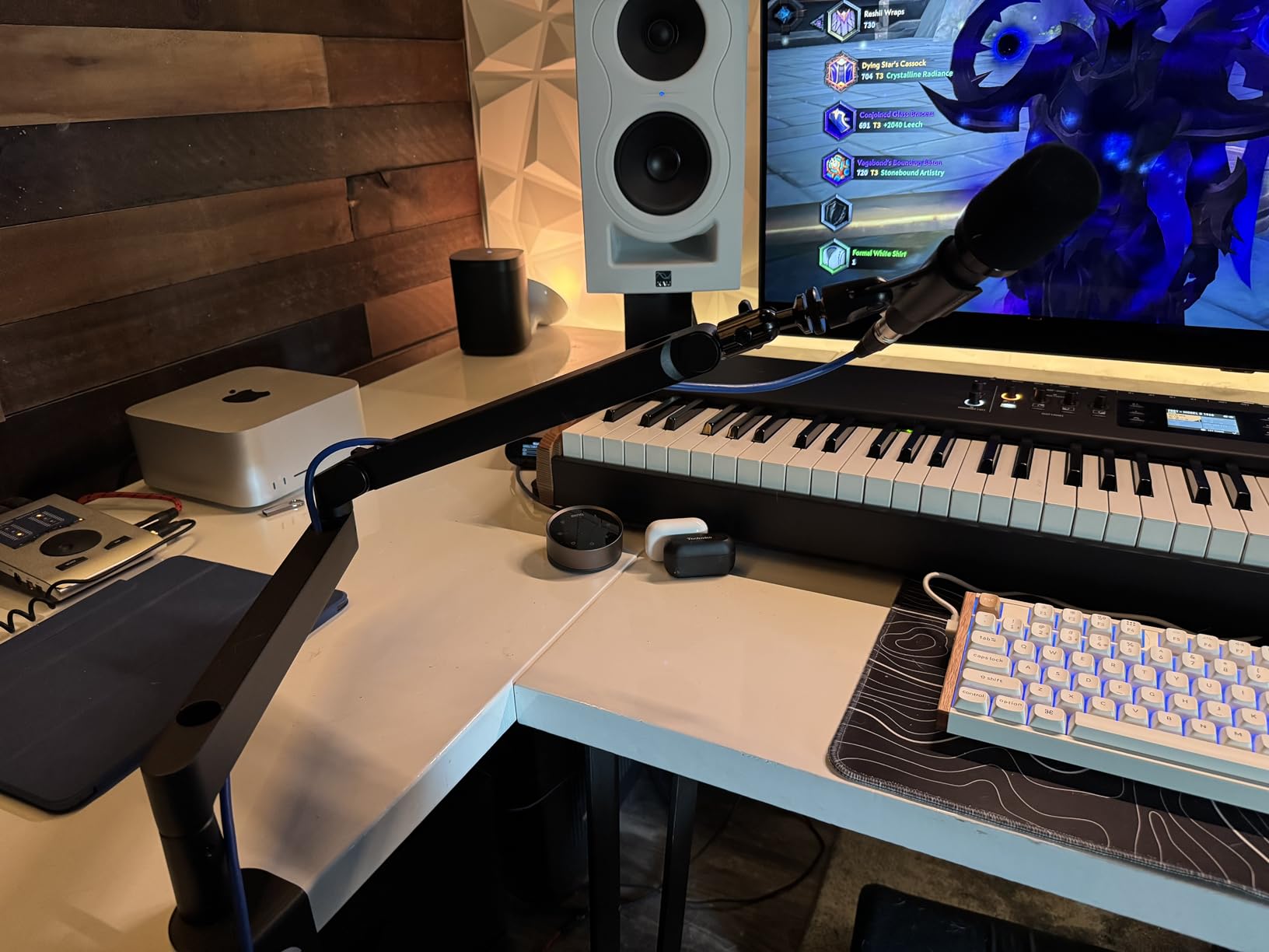 Elgato Wave Mic Arm LP - Premium Low Profile Microphone Arm with Cable Management Channels customer photo 1