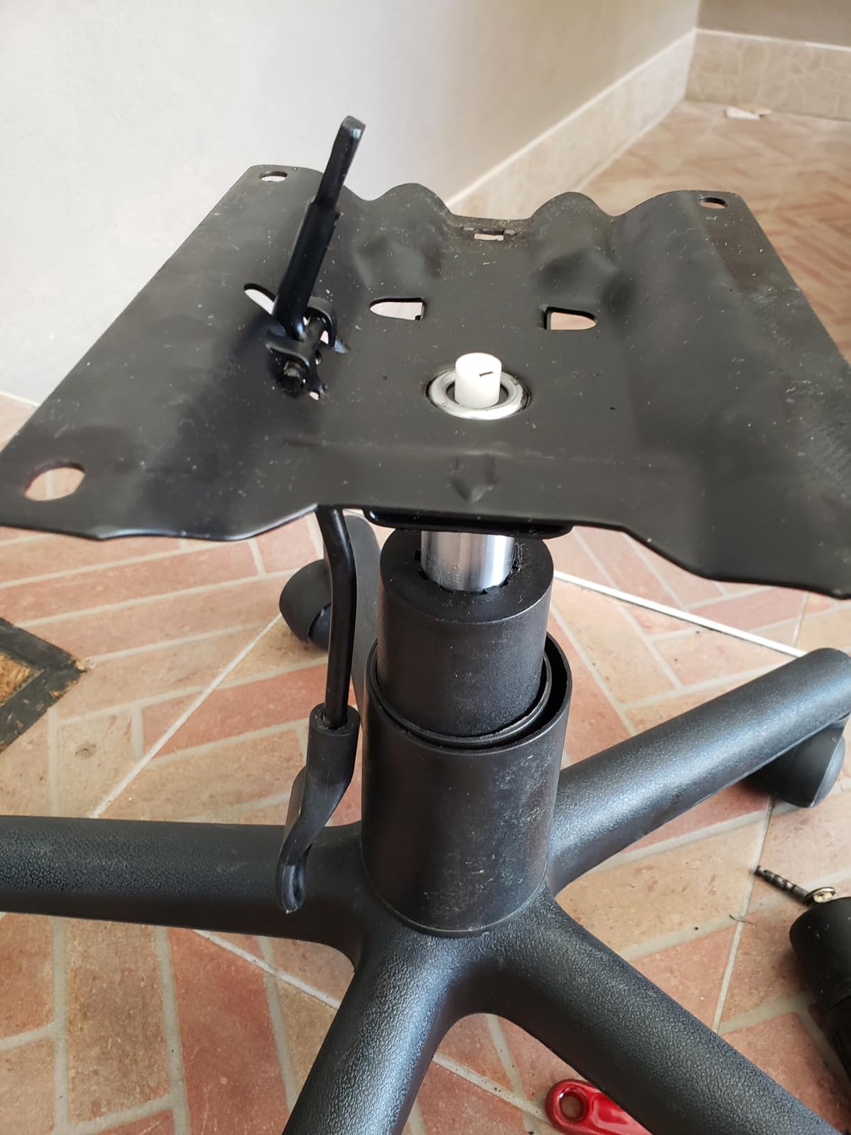5.5 inch Office Chair Gas Lift Cylinder-Office Chair Replacement Parts, Universal Size Fits Most Chairs, Heavy Duty Gas Lift Hydraulic/Pneumatic Piston (Black) customer photo 2