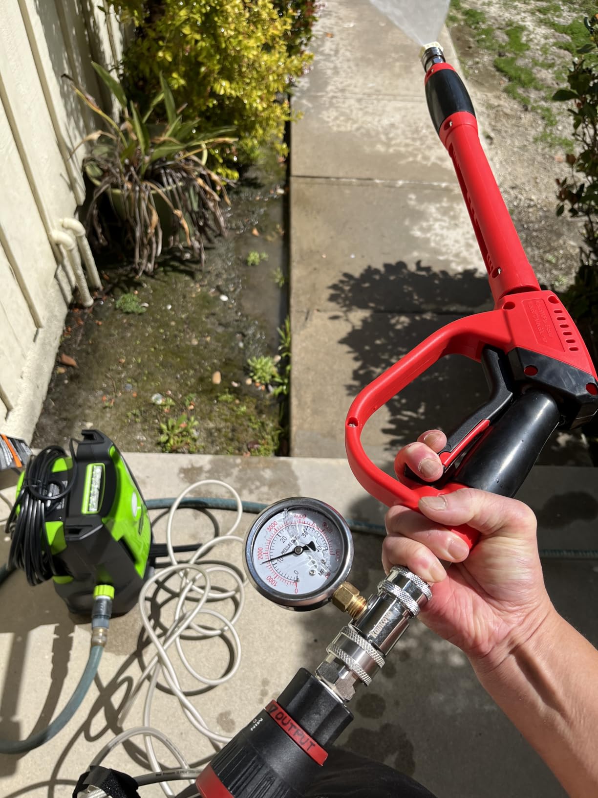 Greenworks 2000 PSI (1.2 GPM) Electric Pressure Washer (25 deg, 40 deg, Soap, and Turbo Nozzle) For Use On Decks, Fences, Concrete Patios, Sidewalks & More. Medium-Duty customer photo 1