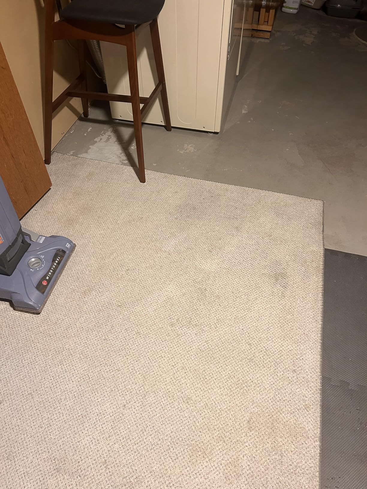 Hoover CleanSlate Plus Portable Carpet + Upholstery Spot Cleaner Machine, Powerful Suction with Versatile Tools, Pet Stain Remover, Car and Auto Detailer, Pair with Hoover Carpet Cleaner Solution customer photo 2