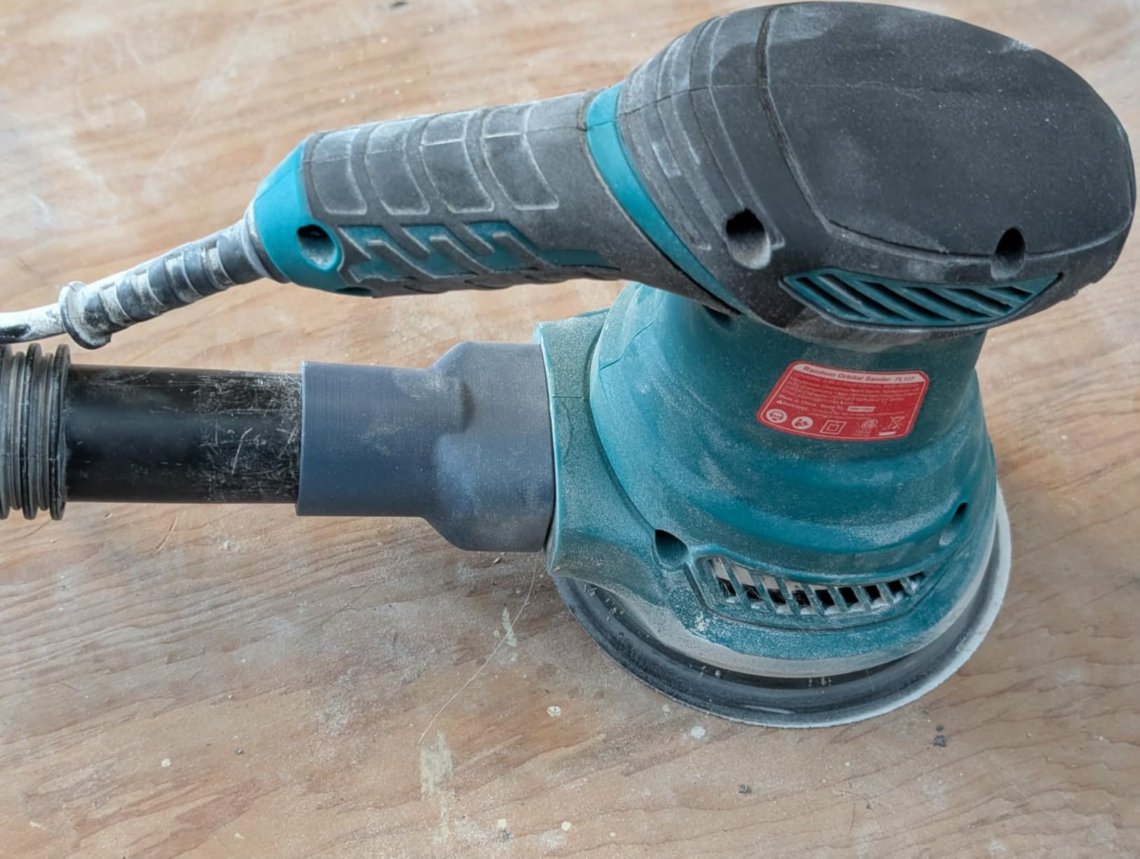 HYCHIKA 5-Inch Random Orbital Sander, 13000RPM Electric Palm Sander customer photo 1