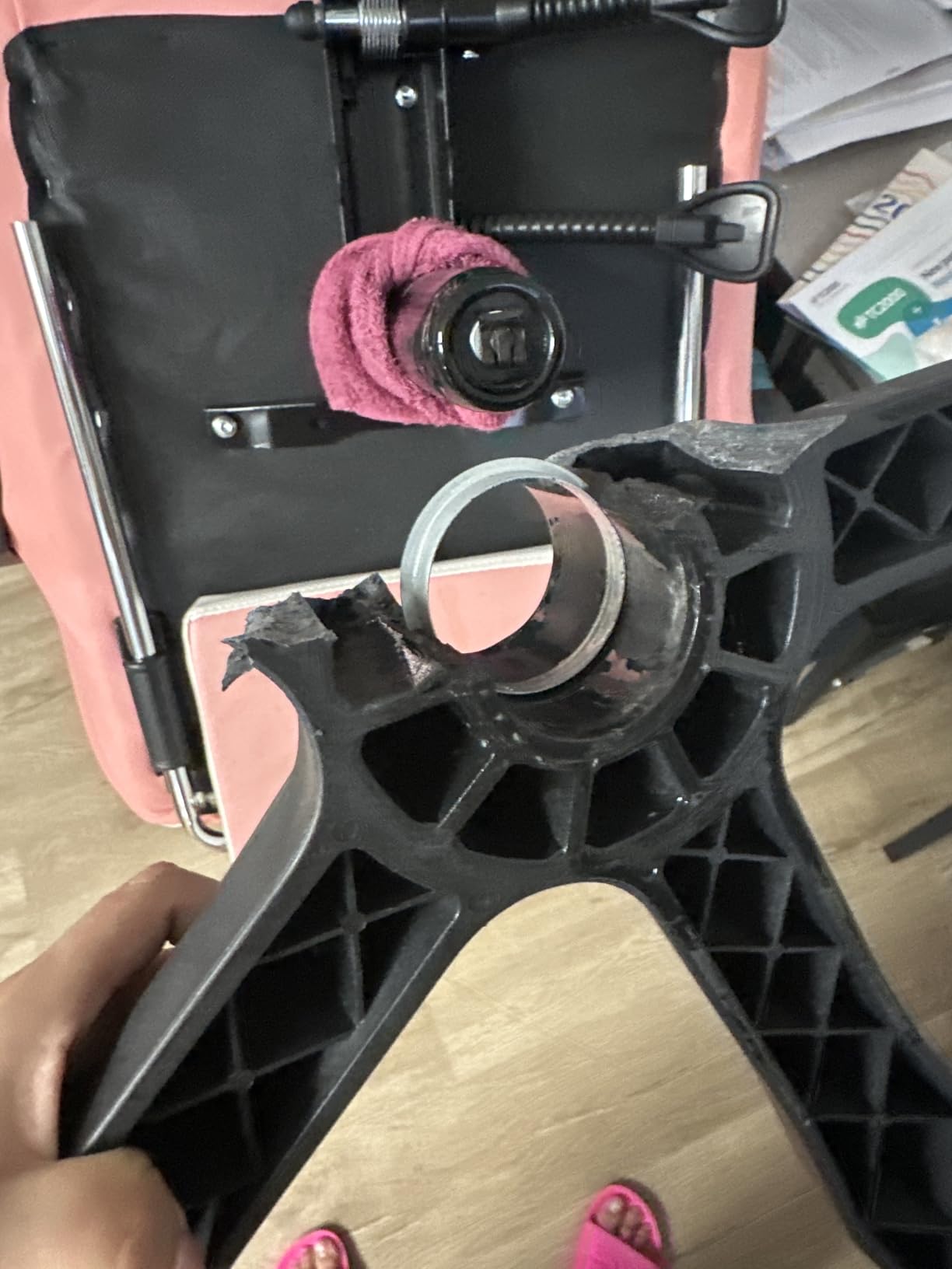 Office Chair Replacement Parts-28'' Heavy Duty Base Replacement(2200Lbs) - Desk Chair Reinforced Metal Leg, Universal Caster and Gas Cylinder Size customer photo 2
