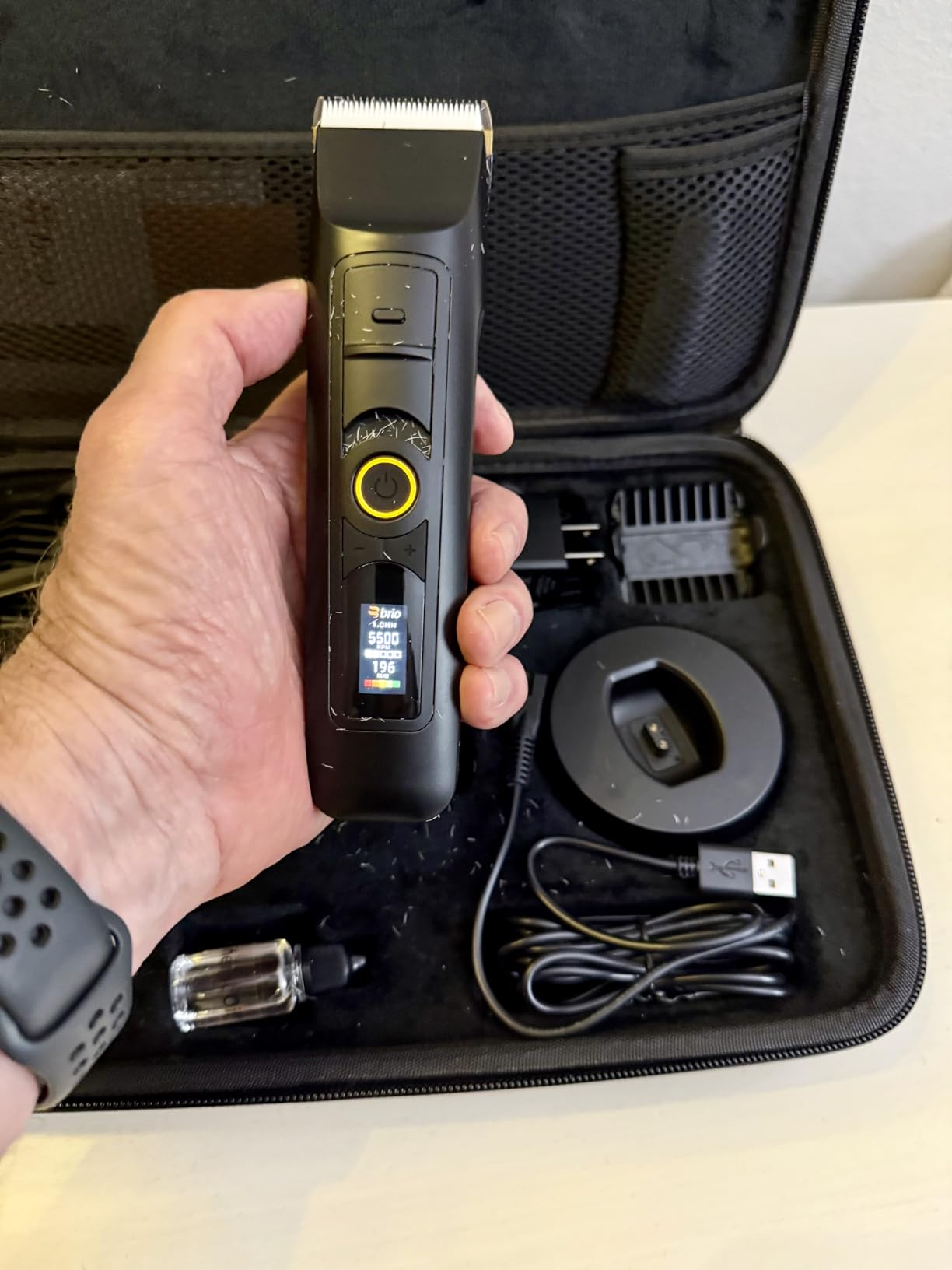 Brio Beardscape V2 Beard Trimmer for Men Professional with Low Friction Ceramic Blade, Cordless Professional Hair Trimmer for Barbers with 4 Hrs of Long Battery Timing, Ideal for Beard & Body (Black) customer photo 1
