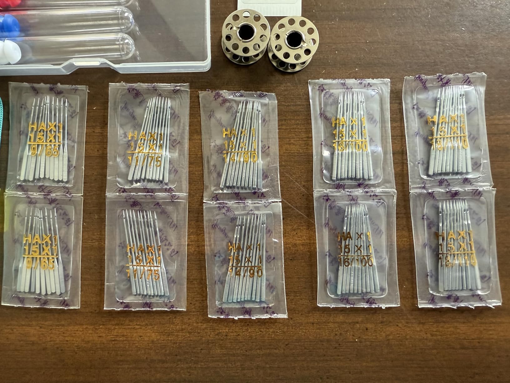 Sewing Machine Needles, 100 PCS Universal Sewing Machine Needle Set for Singer, Brother, Janome, Varmax, and Other Brands of Home Sewing Machines, Sizes 65/9, 75/11, 90/14, 100/16, 110/18 customer photo 2