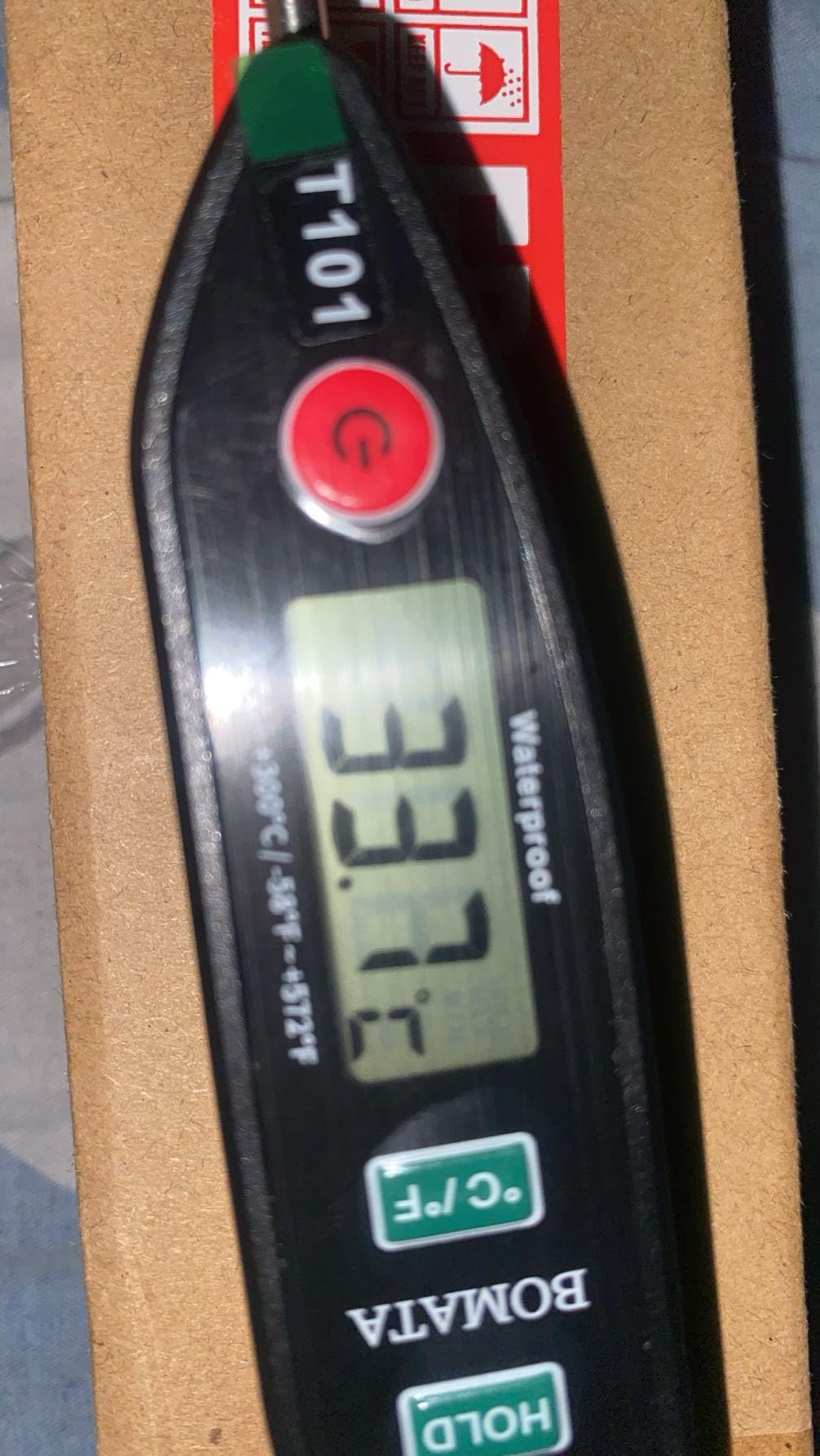 BOMATA Waterproof IPX7 Thermometer for Water, Liquid, Candle and Cooking. Instant Read Food Thermometer with Long Probe for Cooking, Meat, BBQ! T101 White customer photo 1