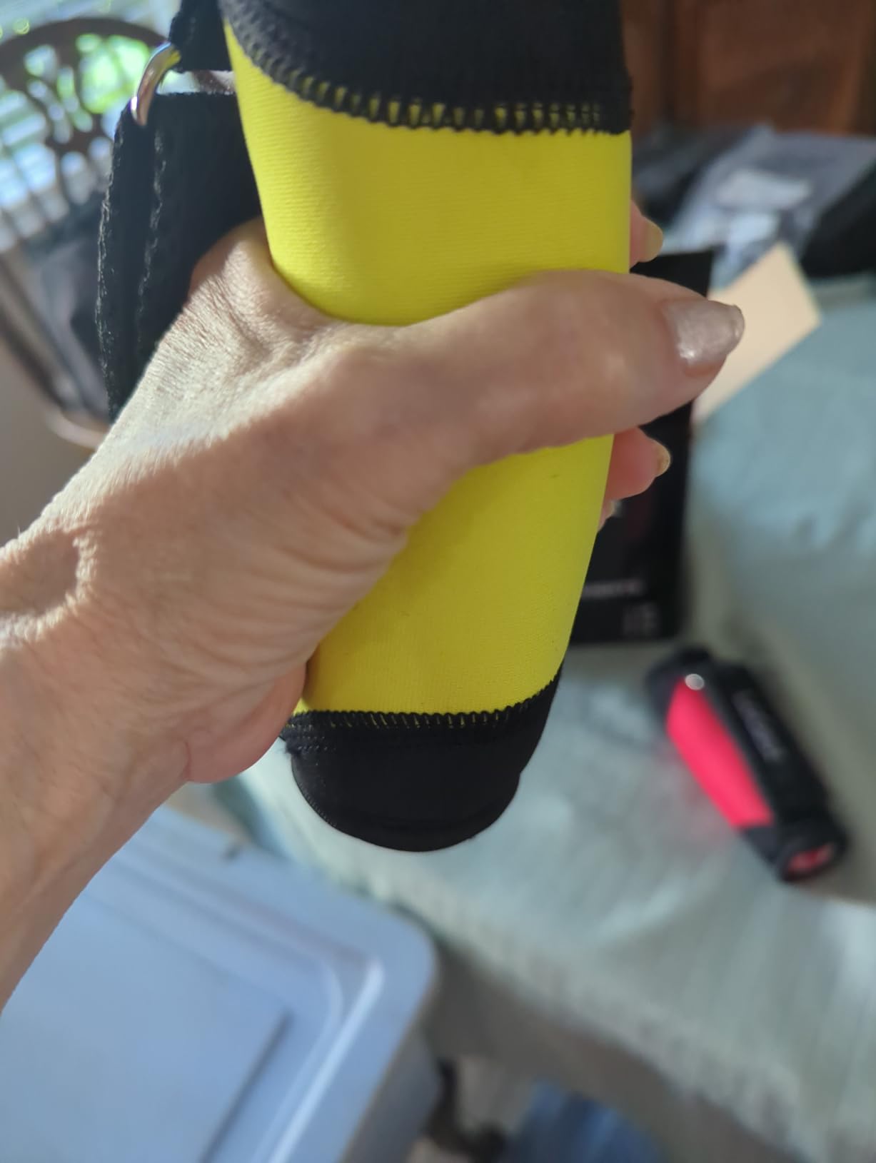 Logest Soft Hand Weights - Adjustable Neoprene Dumbbells (1LB, 2LB, 3LB, 4LB) - Velcro Straps - Weight Training, Walking, Jogging, Aerobics, Yoga customer photo 1