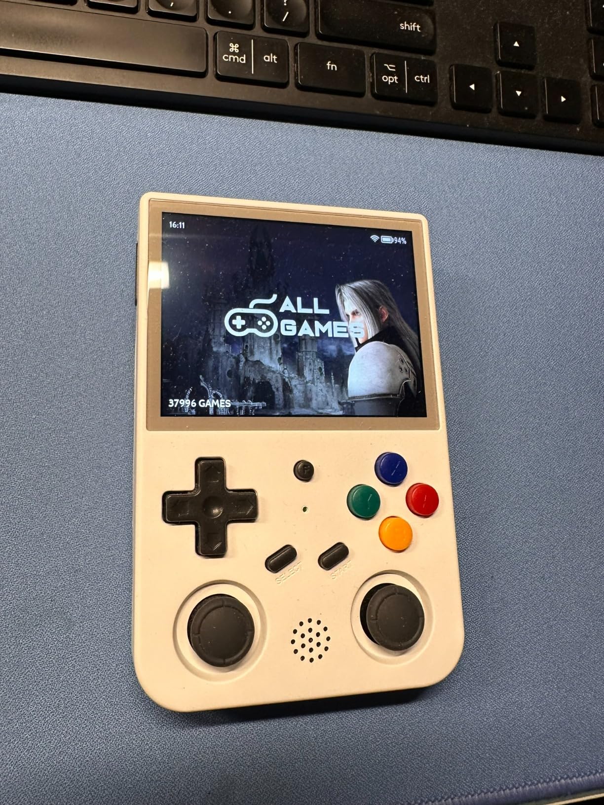 RG353V Retro Handheld Game with Dual OS Android 11 and Linux,RG353V with 64G TF Card Pre-Installed 4452 Games Supports 5G WiFi 4.2 Bluetooth Online Fighting,Streaming and HDMI customer photo 1