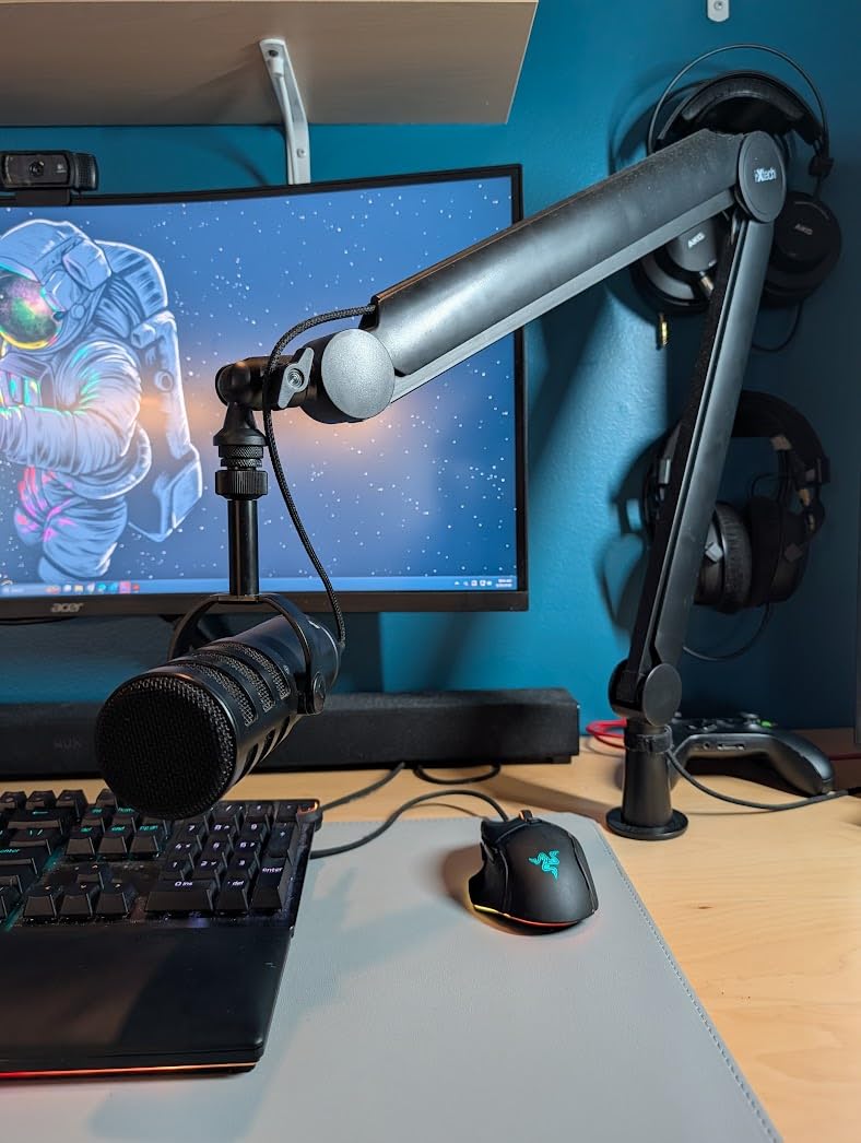 IXTECH Premium Microphone Boom Arm with Desk Mount, 360° Rotatable, Fully Adjustable, for Podcast, Video, Gaming, Radio, Studio, Recording, Sturdy and Universal VALIANT Model customer photo 2