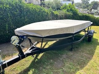 1200D Waterproof Boat Cover - Fits 16' to 18.5' ft Bass, V-Hull, Tri-Hull, Fish & Ski, Runabout Bowrider Boats - Heavy Duty Canvas Black customer photo 1