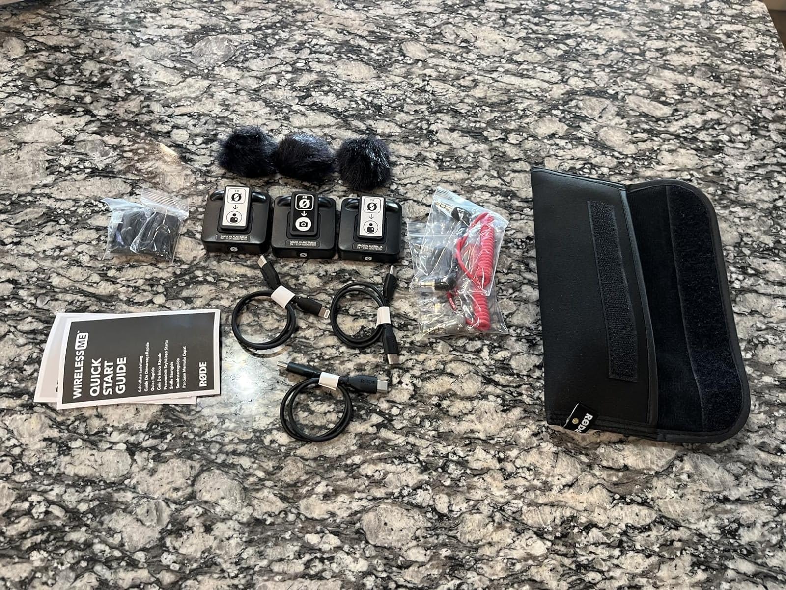 Rode Wireless ME Ultra-compact Wireless Microphone System with Built-in Microphones, GainAssist Technology and 100m Range for Filmmaking, Interviews and Content Creation customer photo 2