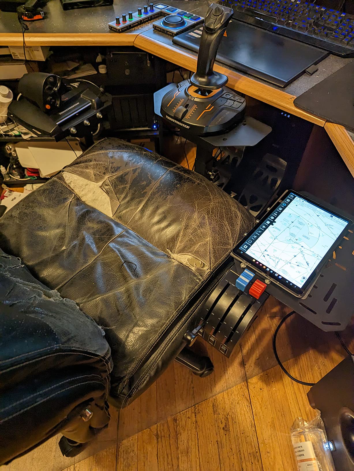 Marada Universal Flight Racing Simulator Stand, Three Axis Adjustable, And Hold Mouse and Keyboard, Fit for Thrustmaster,for Logitech,for Honeycomb,the Fight Sim Cockpit Electronic Device Not Included customer photo 2