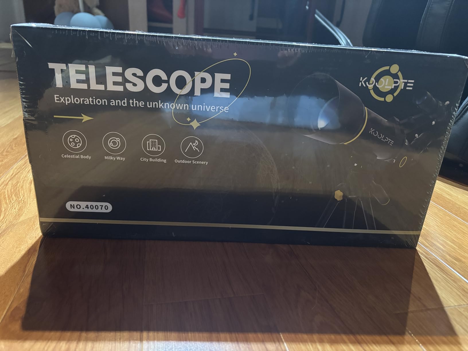 Telescope, 70mm Aperture 400mm AZ Mount Astronomical Refracting Telescopes (20x-200x) for Kids & Adults, Portable Travel with Tripod Phone Adapter, Remote Control, Easy to Use, Black customer photo 1
