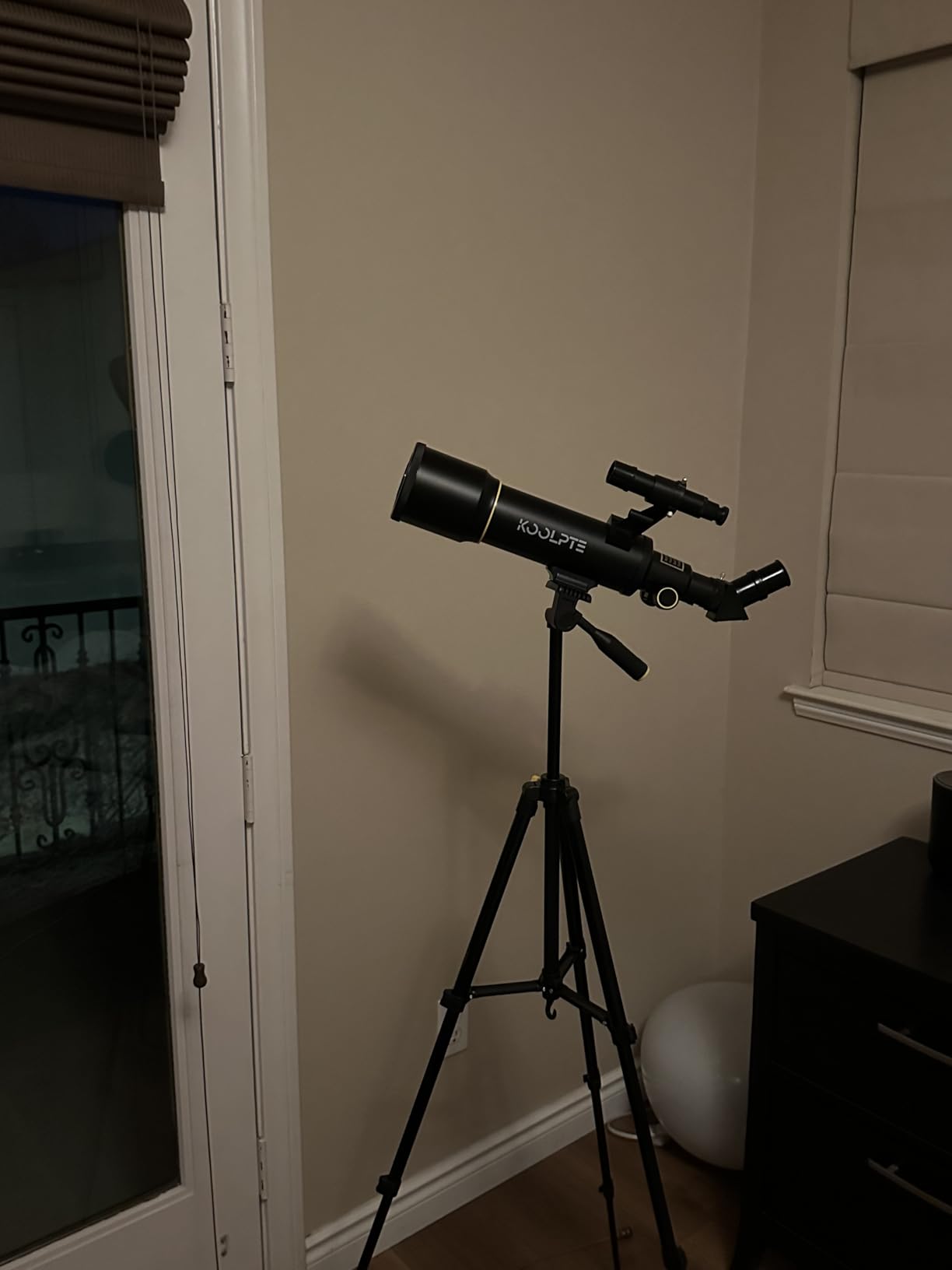 Telescope, 70mm Aperture 400mm AZ Mount Astronomical Refracting Telescopes (20x-200x) for Kids & Adults, Portable Travel with Tripod Phone Adapter, Remote Control, Easy to Use, Black customer photo 2