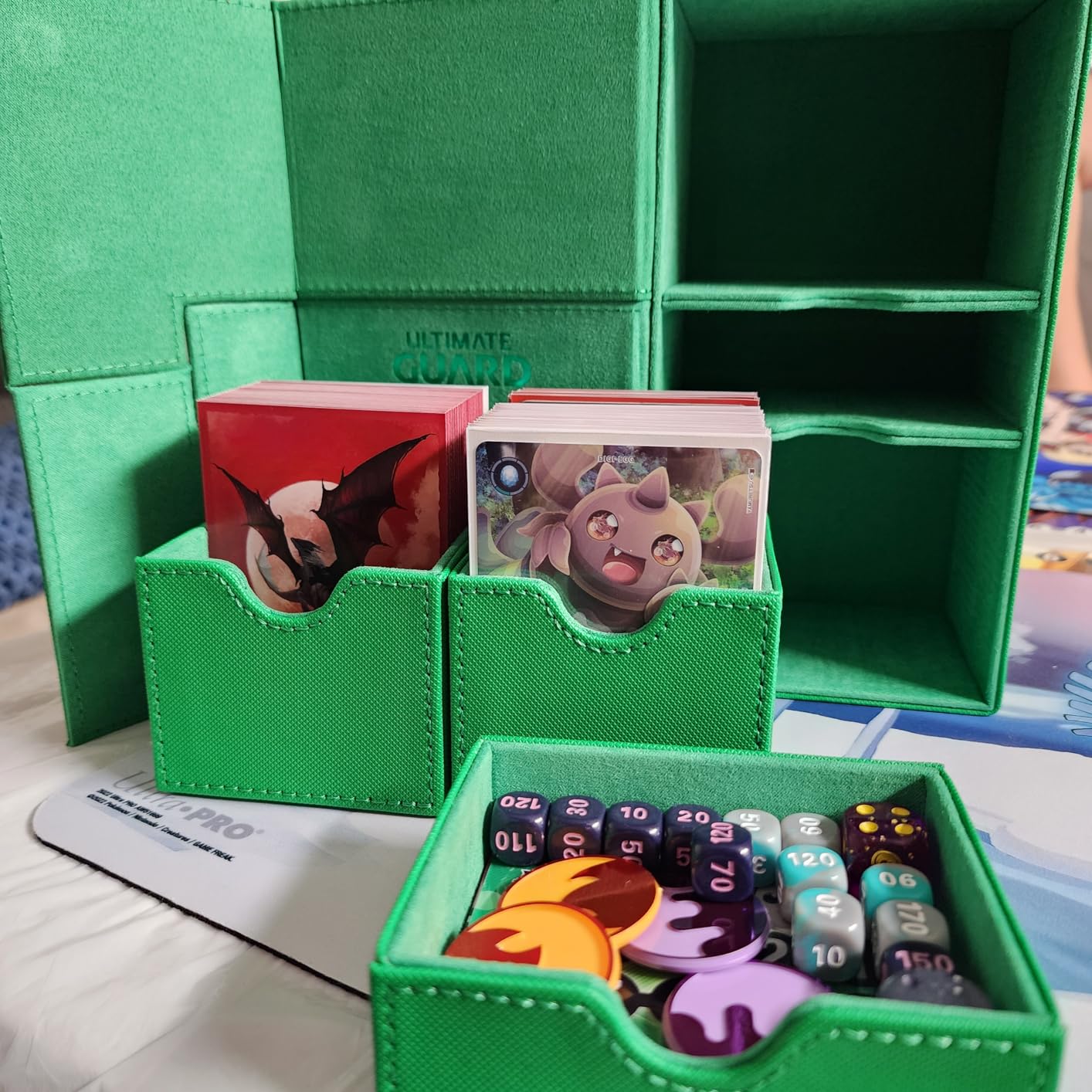 Ultimate Guard Twin Flip'n'Tray 266+, Deck Case for 266 Double-Sleeved TCG Cards + Dice Tray, Black, Independent Magnetic Closure & Microfiber Inner Lining customer photo 2
