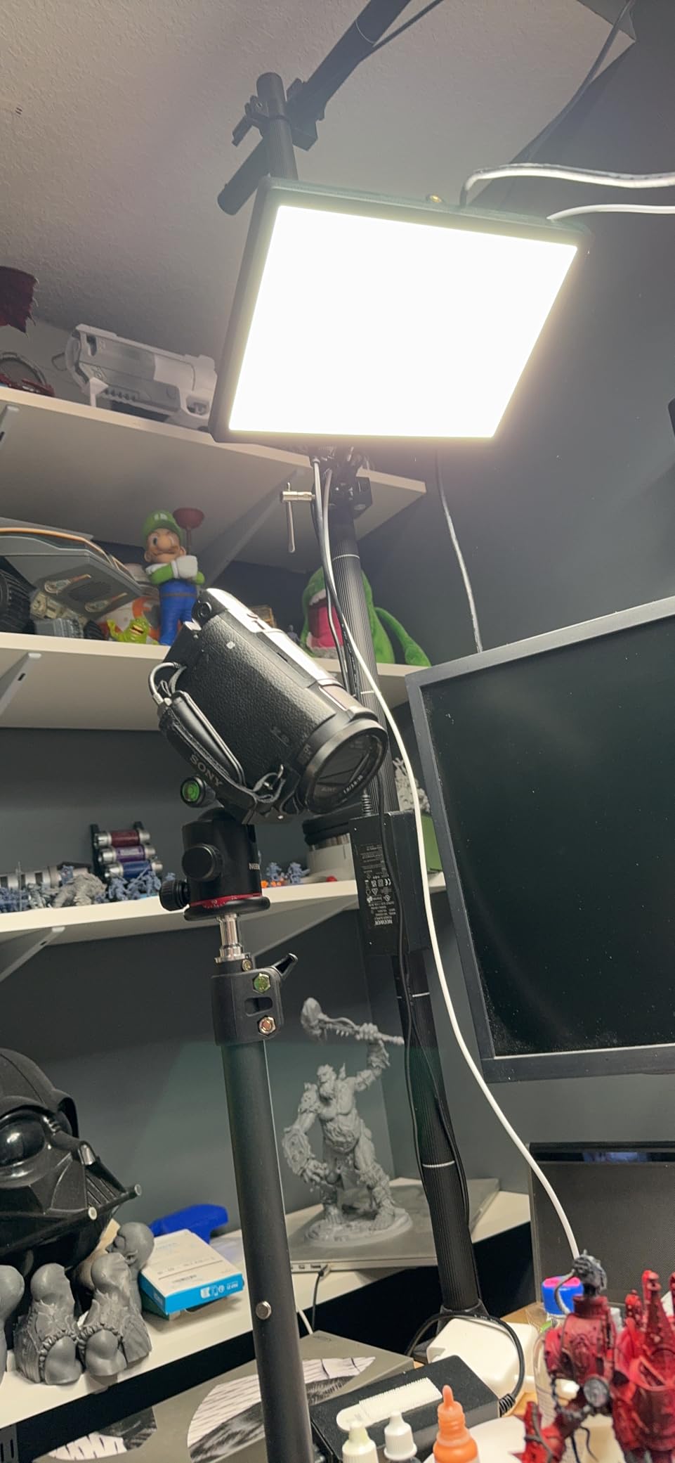 NEEWER 25W 12.9