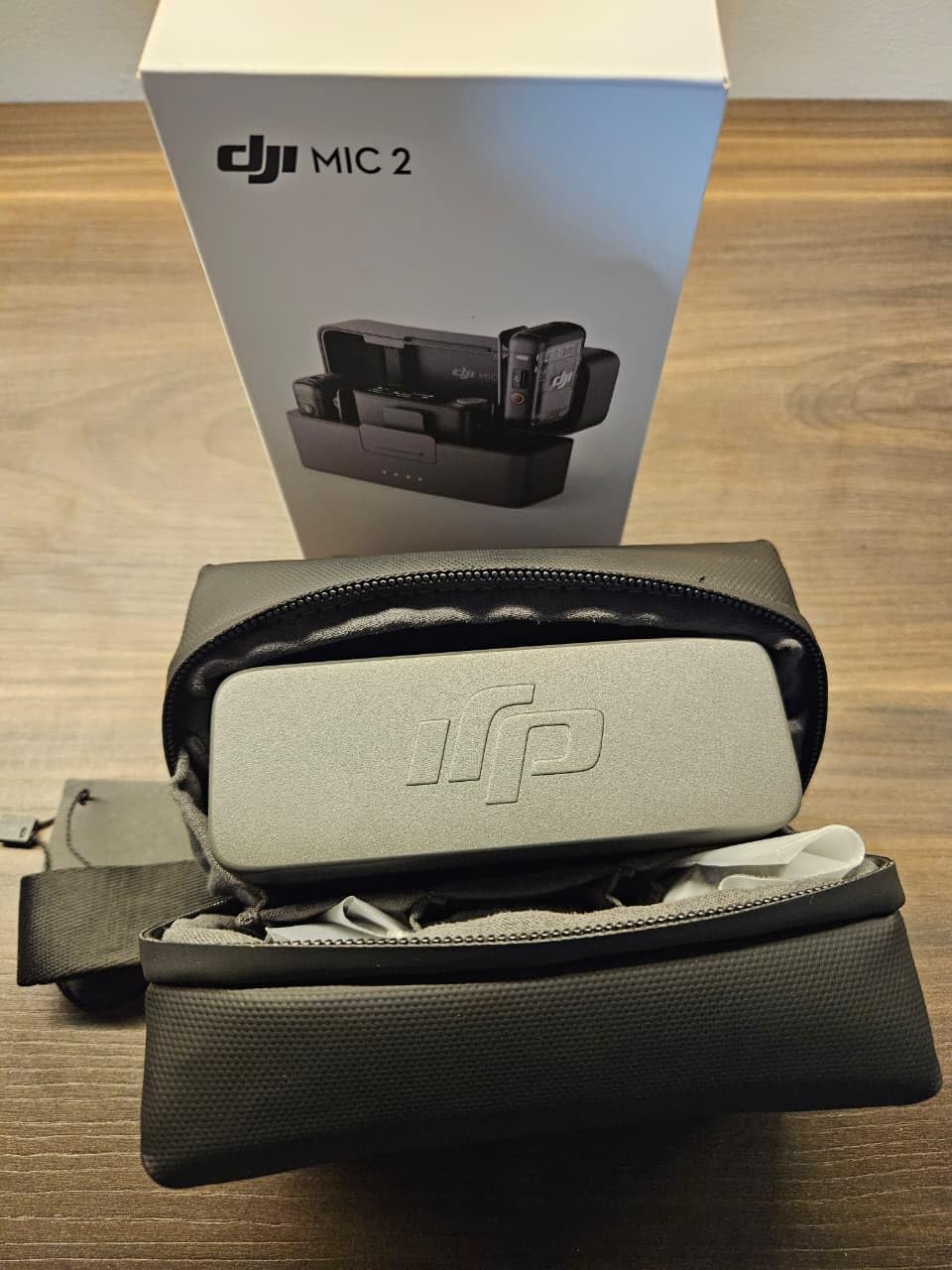 DJI Mic 2 (2 TX + 1 RX + Charging Case), All-in-one Wireless Microphone, Intelligent Noise Cancelling, 32-bit Float Internal Recording, 250m (820 ft.) Range, Microphone for iPhone, Android, Camera customer photo 2