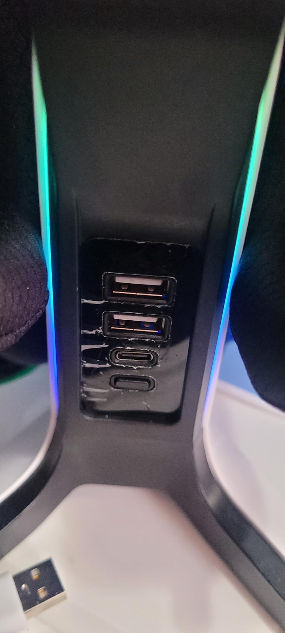 RGB Gaming Headset Stand with 2 USB and 1 Type-C Ports, Game Headphone Mount for PC Computer customer photo 2