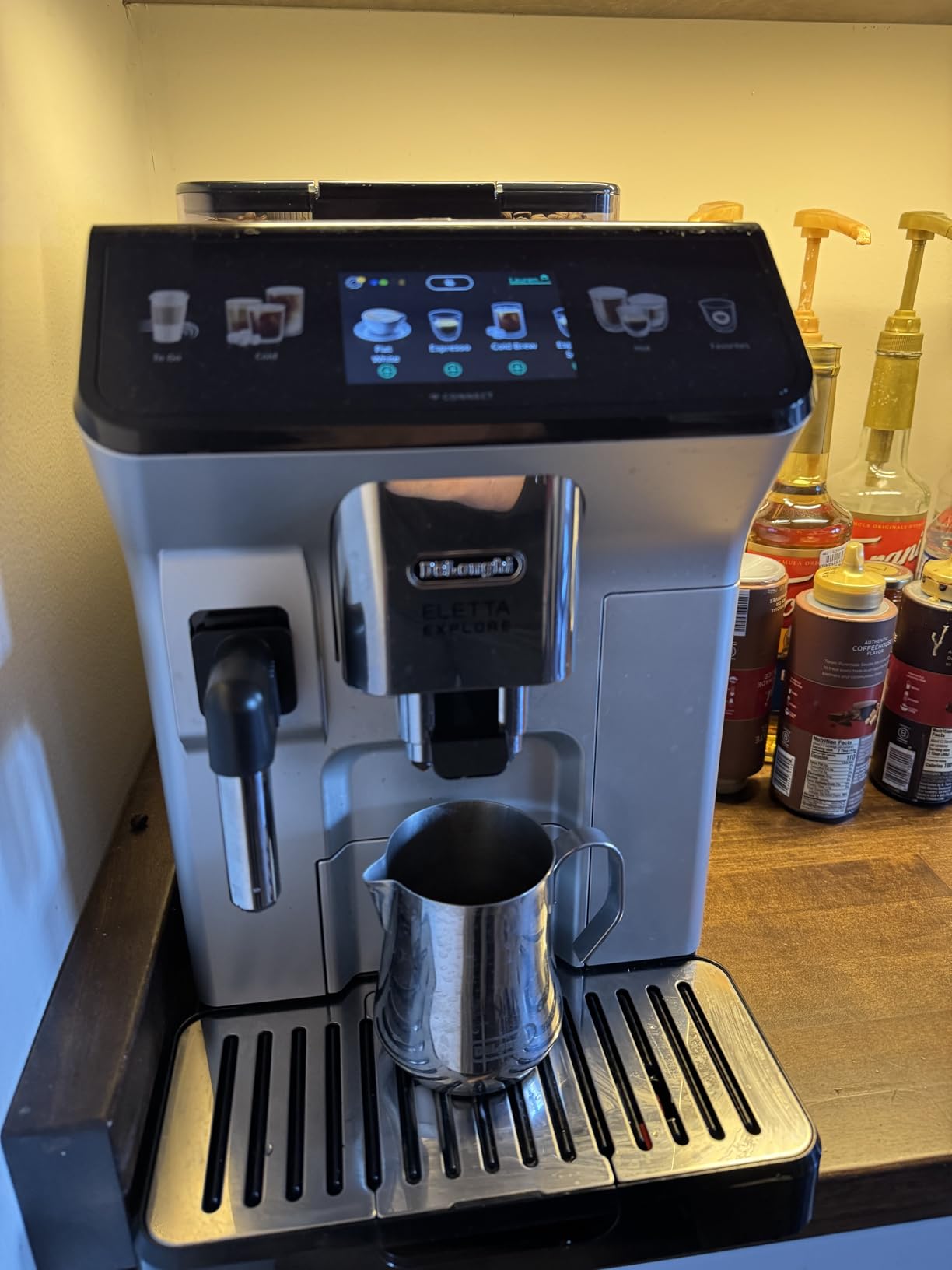 De'Longhi Eletta Explore Espresso Machine with Cold Brew, Hot & Cold Milk Frother - 50+ Recipes, Built in Grinder, Smartphone Compatible with Bean Adapt Technology customer photo 1