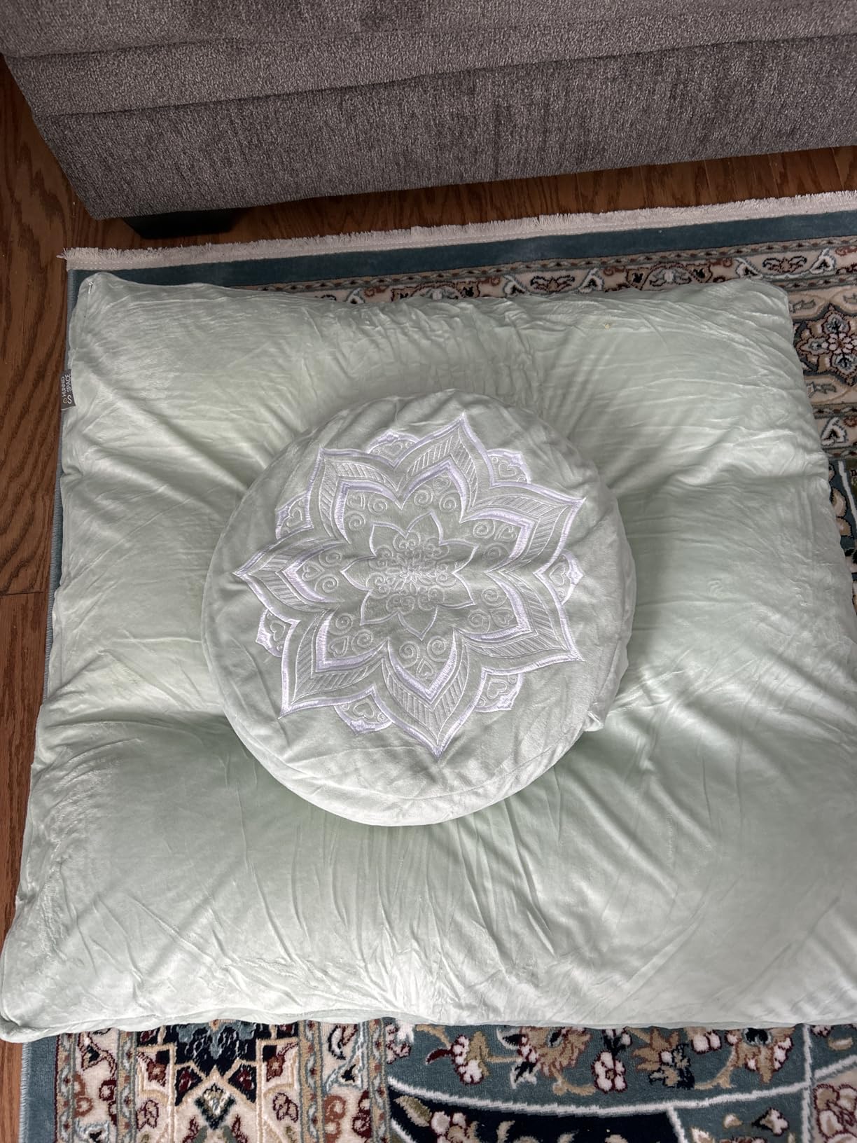 Meditation Zafu Cushion Set with Buckwheat Hulls & Memory Foam - Ergonomic Support for Yoga & Sitting - Removable Machine-Washable Luxury Velvet Cover - for Adults and Kids (Blue) customer photo 2