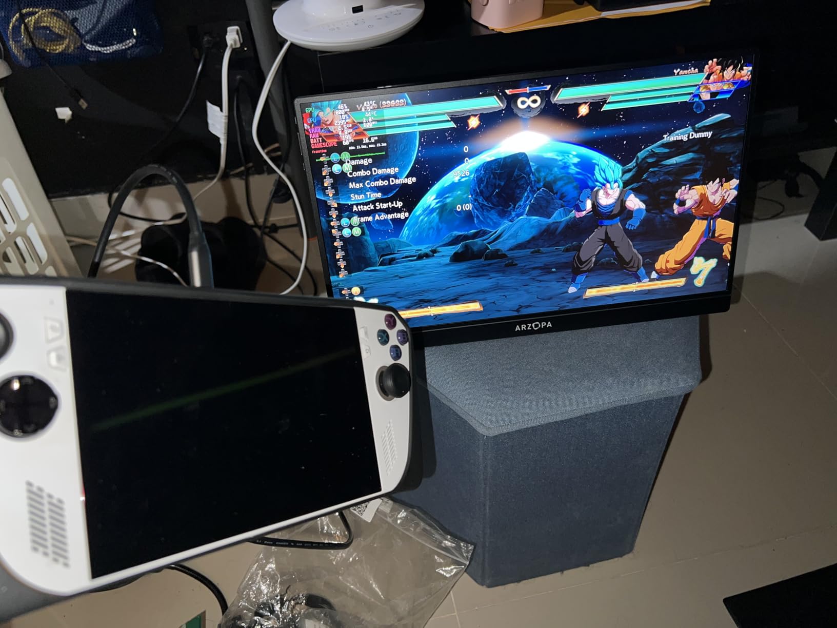 ARZOPA 16.1 inch 144Hz Portable Gaming Monitor, 106% sRGB 1080P FHD Kickstand Portable Monitor with HDR, Ultra Slim, Eye Care, External Second Screen for Laptop, PC, PS5, Mac, Xbox-Z1FC customer photo 1