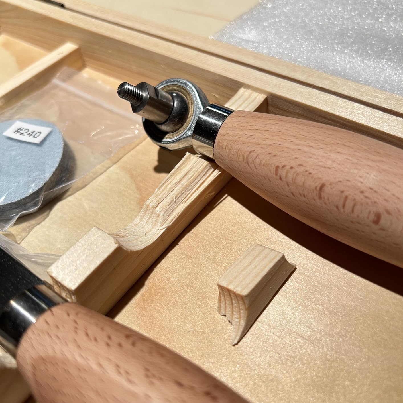 Carbide Tipped Wood Lathe Turning Tools Set with Bowl sander, Lathe Rougher And Finisher Swan Neck Hollowing Tools With 4pcs Carbide Inserts for woodturning (6pcs) customer photo 1