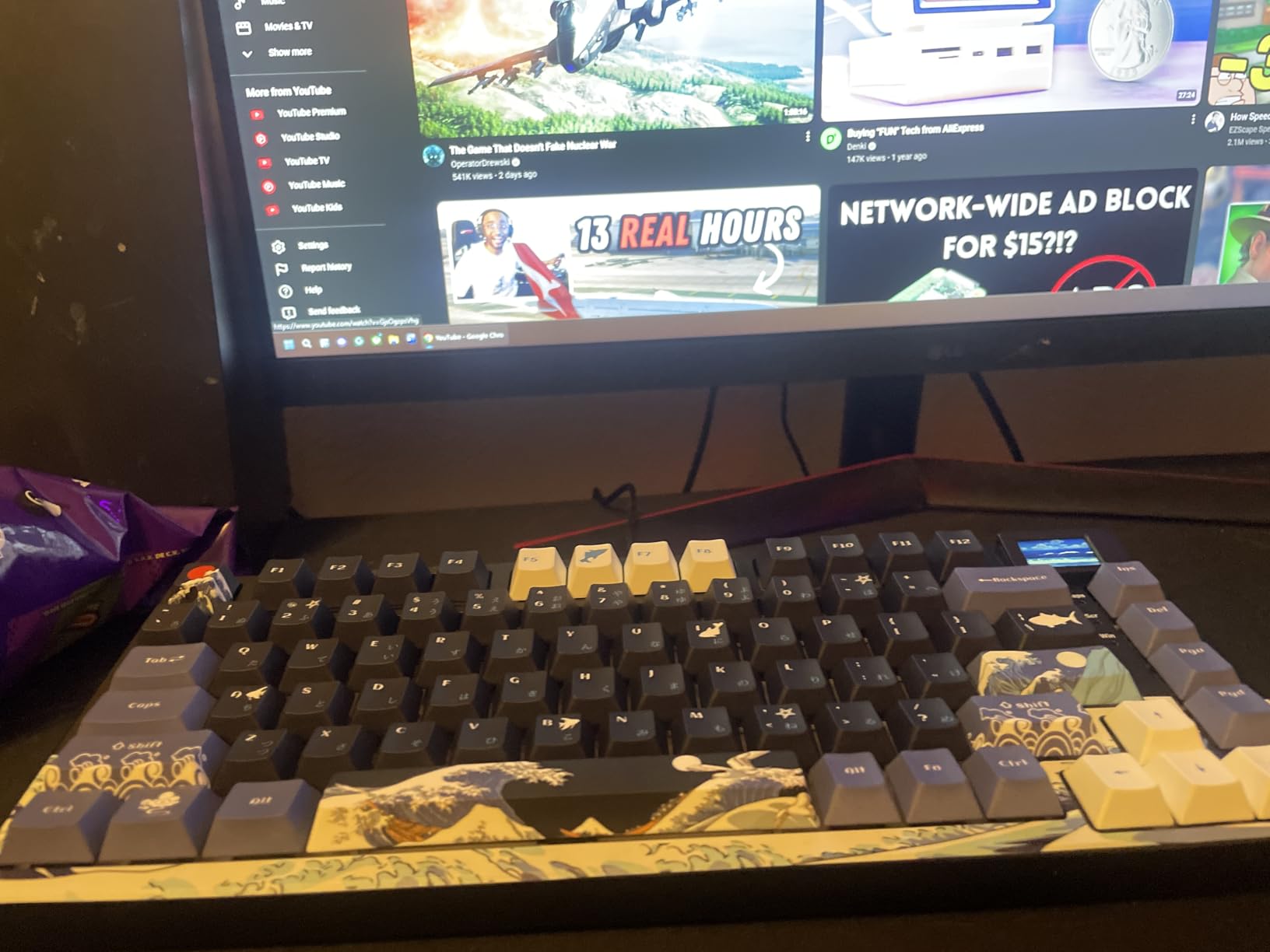 Womier SK80 75% Keyboard with Color Multimedia Display Mechanical Gaming Keyboard, Wired Hot Swappable Gasket Mount RGB Custom Key Board, Pre-lubed Stabilizer for Mac/Win, White Kanagawa customer photo 1