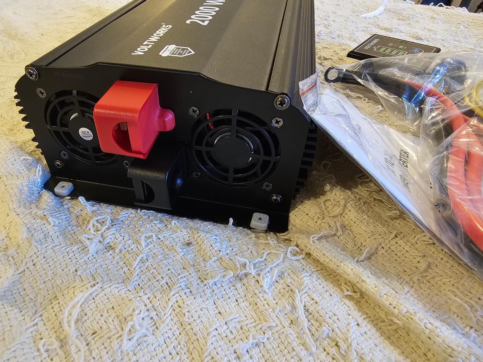 Power Inverter 2000Watt 12V DC to 110V 120V AC Built-in UL Approved Fuses with Remote Control & 2.4A USB Port 3AC Outlets Compatible with Lithium Battery for Off-Grid Solar Home RV Truck by VOLTWORKS customer photo 1