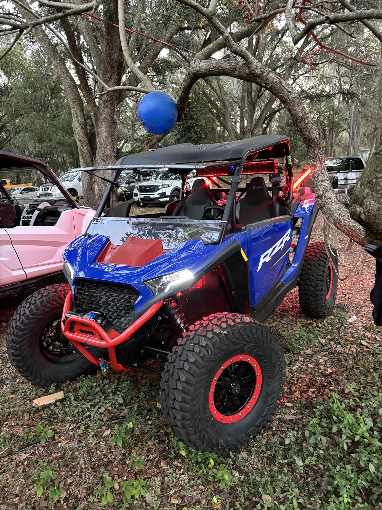 KEMIMOTO Sound bar 8 Speakers 32 inch Heavy-Duty Metal ATV UTV Soundbar, Bluetooth Waterproof RGB Light, SXS Sound Bar for Golf Cart 1.25-2 inch Roll Bar Compatible with Can-Am RZR Ranger Rhino Zforce customer photo 1