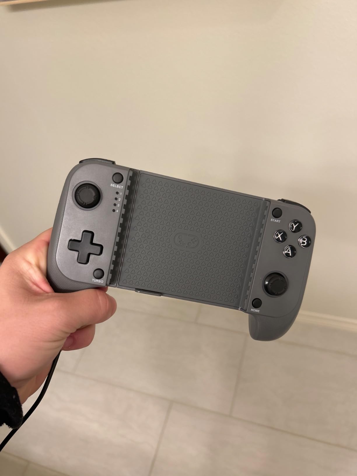 AXYBCOOL Wireless Mobile Controller for iPhone & Android - Hall Effect Joystick, No Drift - Compatible with Xbox Game Pass, Steam Link, Call of Duty, Roblox customer photo 1