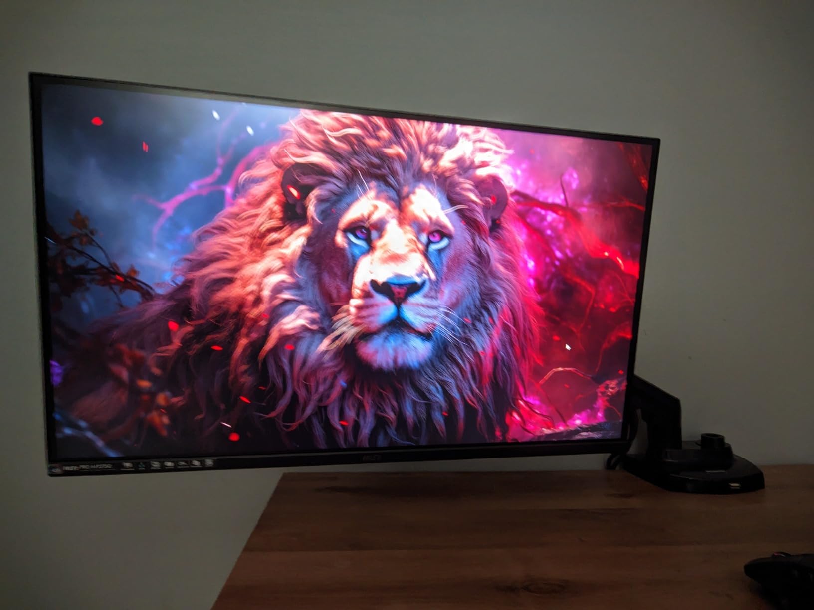 MSI PRO MP275Q 27 Inch WQHD Office Monitor - 2560 x 1440 IPS Panel, 100 Hz, Eye-Friendly Screen, Built-in Speakers, Tilt-Adjustable - HDMI 2.0b, DP (1.2a) customer photo 2
